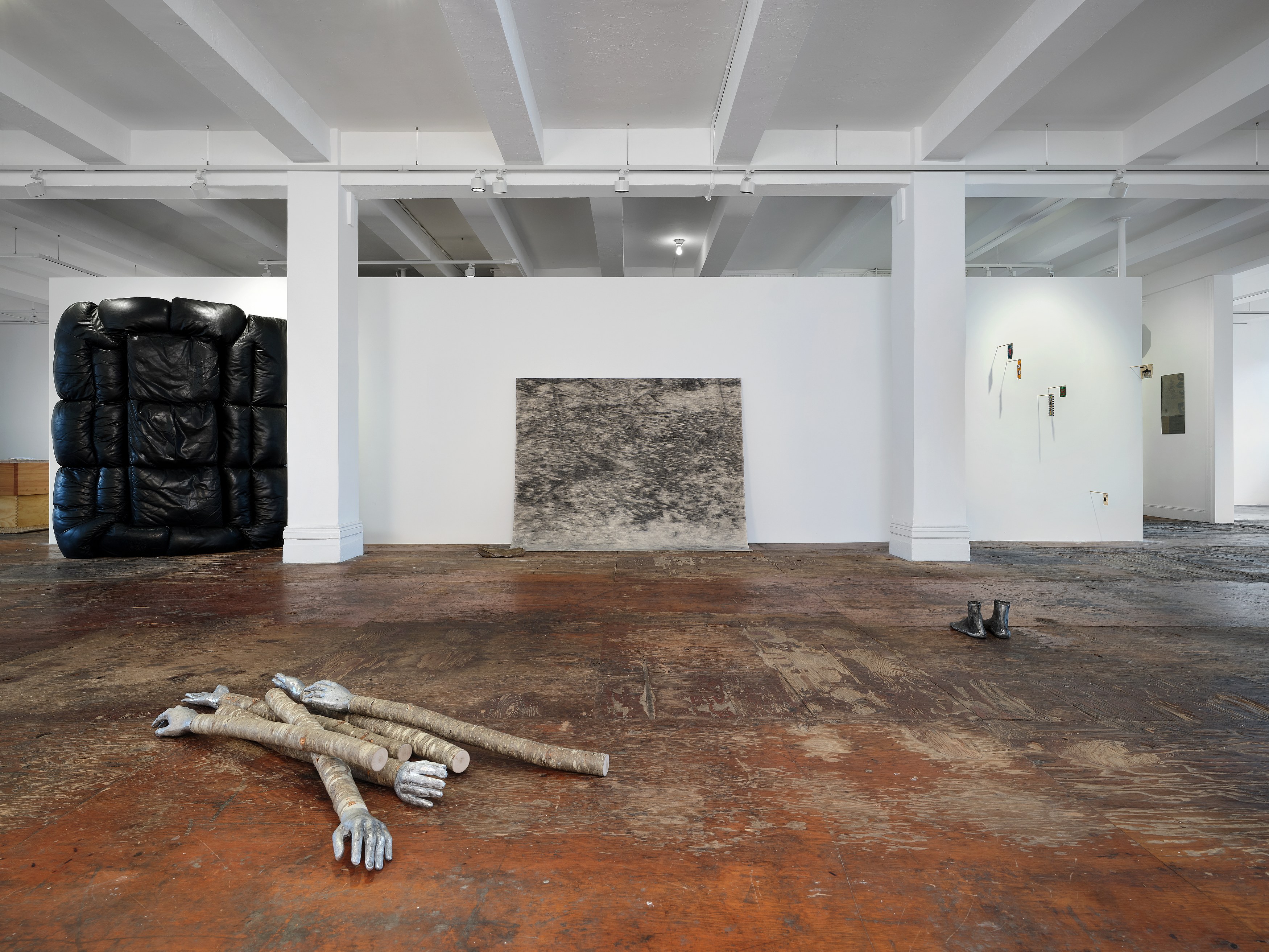 Gozié Ojini, Alix Vernet, Alice Gong Xiaowen, After H(ours): Yale School of Art Sculpture MFA 2025 at Kiang Malingue, photo 29
