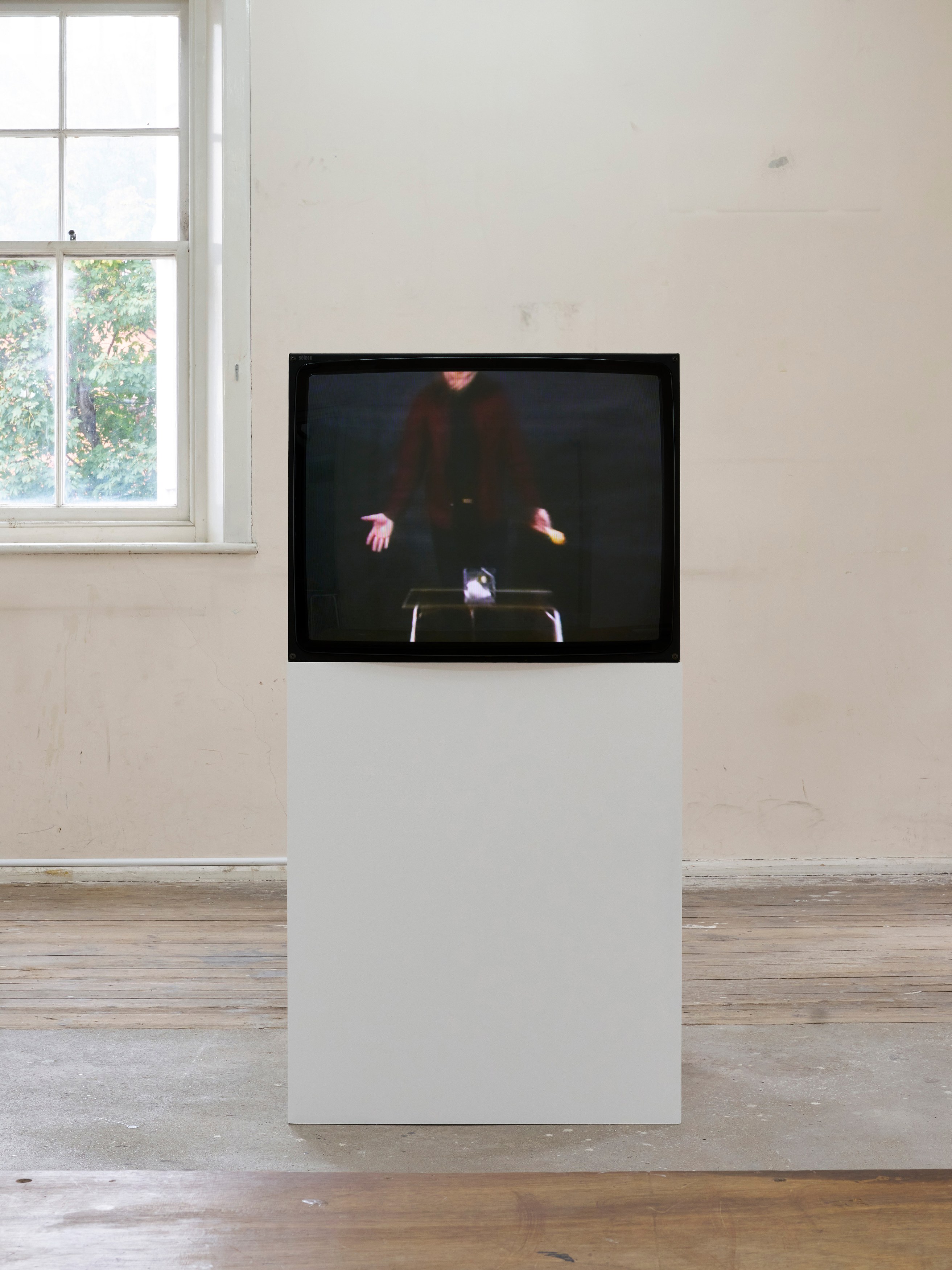 Stuart Sherman, Tenth Spectacle (Portraits of Places) at Gestures, photo 20