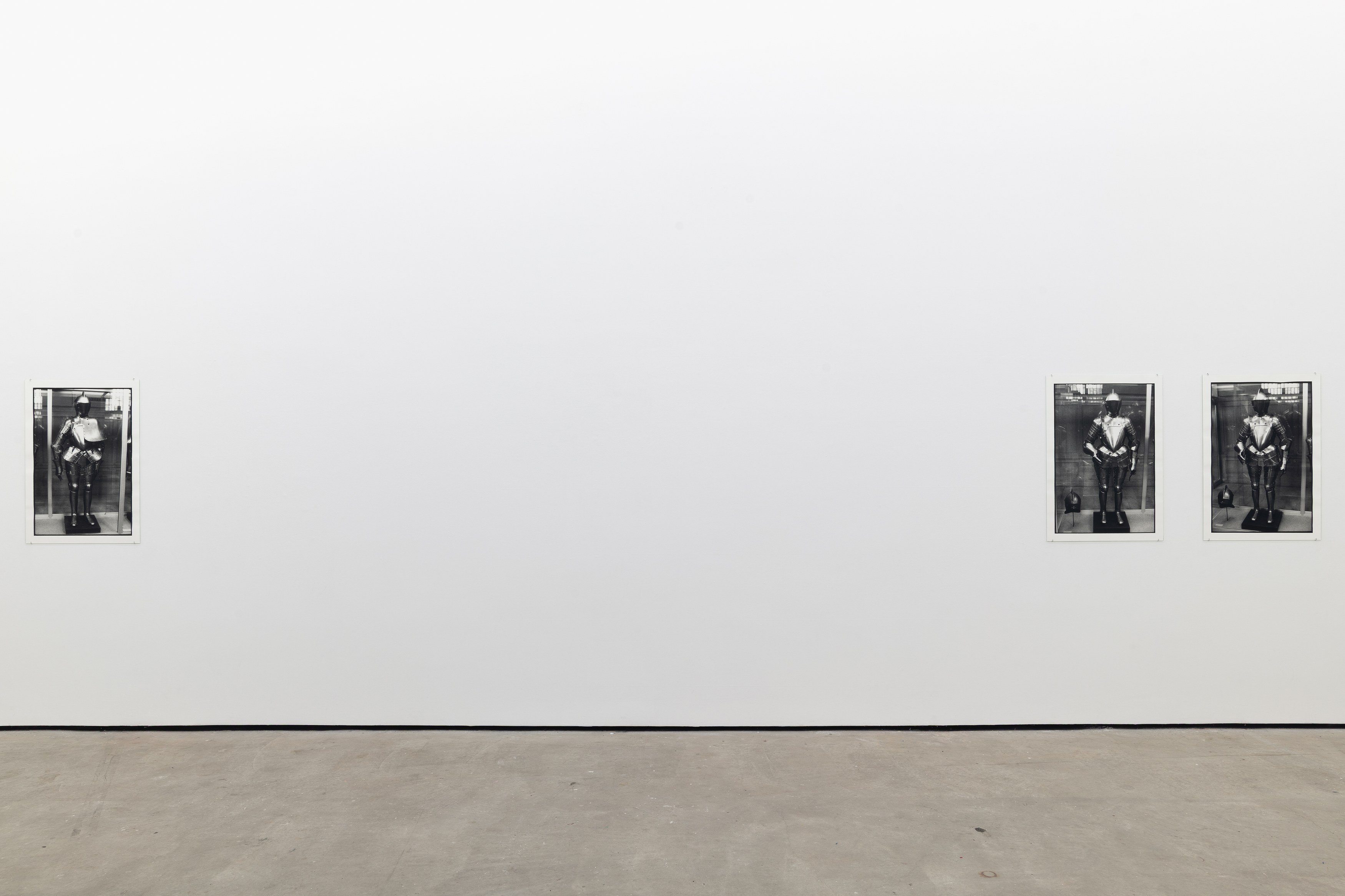 Zoe Leonard, Display at Maxwell Graham, photo 11