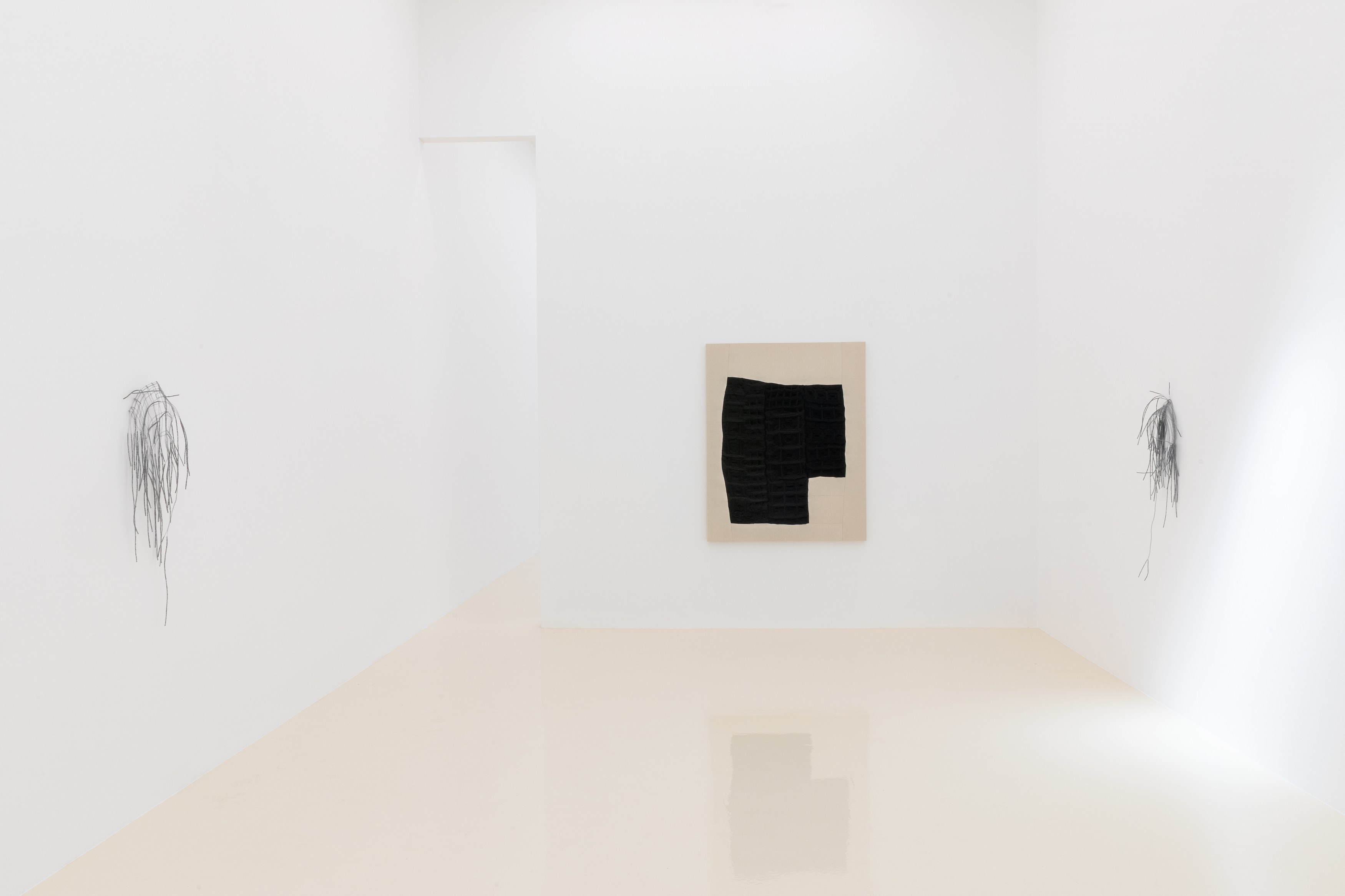 Jovencio de la Paz, Kanitha Tith, Untitled at Chris Sharp Gallery, photo 24