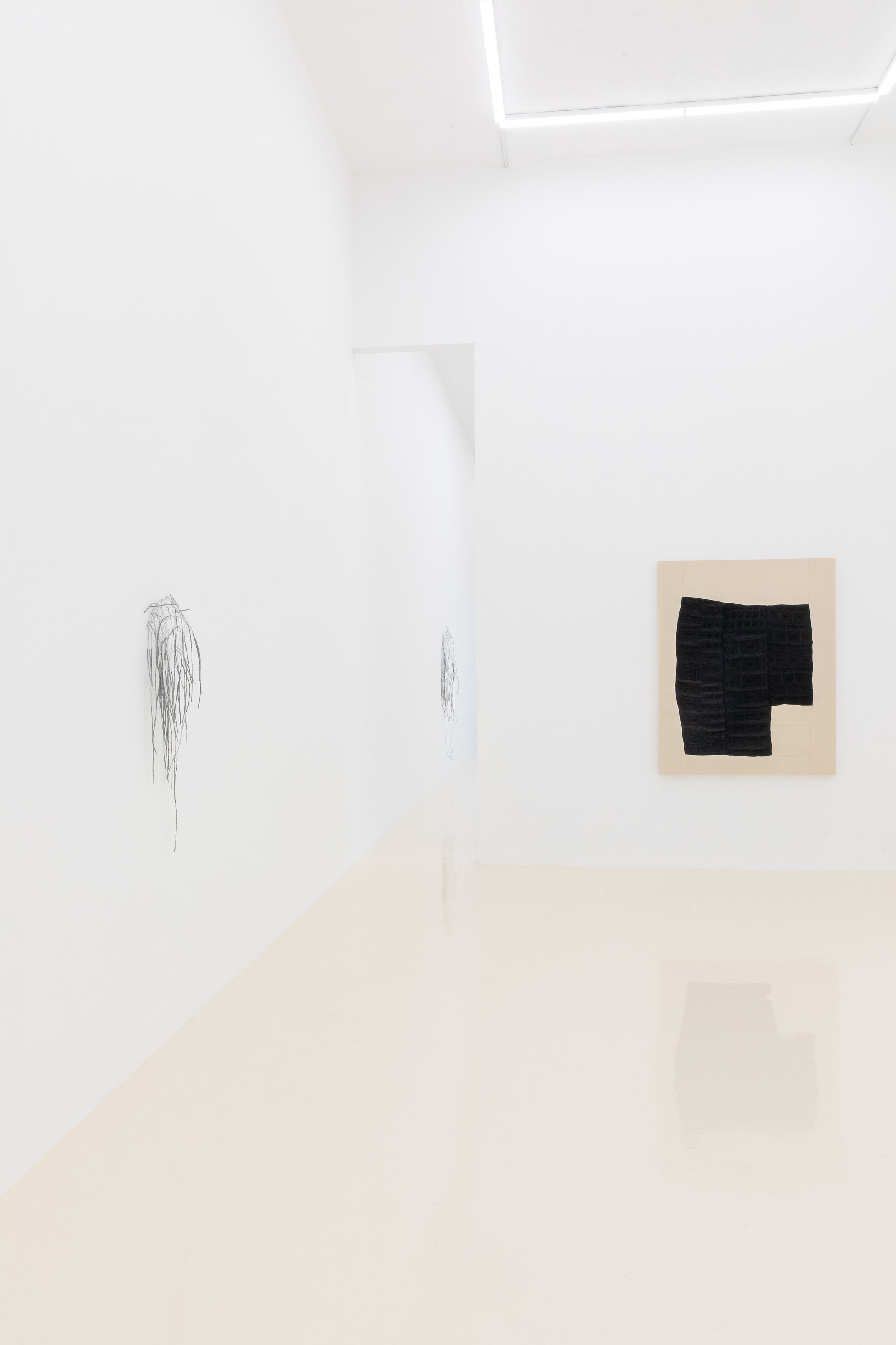 Jovencio de la Paz, Kanitha Tith, Untitled at Chris Sharp Gallery, photo 26