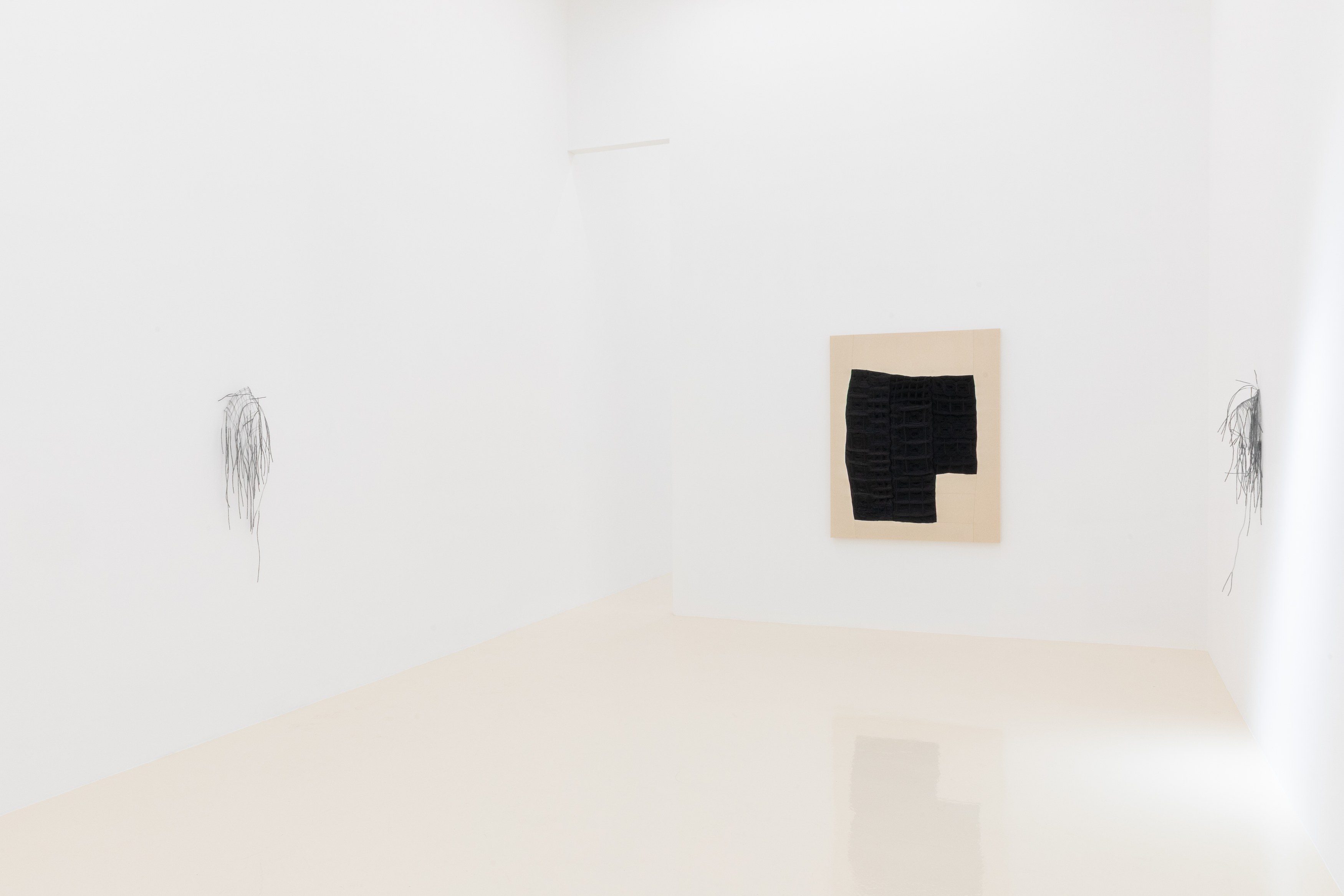 Jovencio de la Paz, Kanitha Tith, Untitled at Chris Sharp Gallery, photo 25