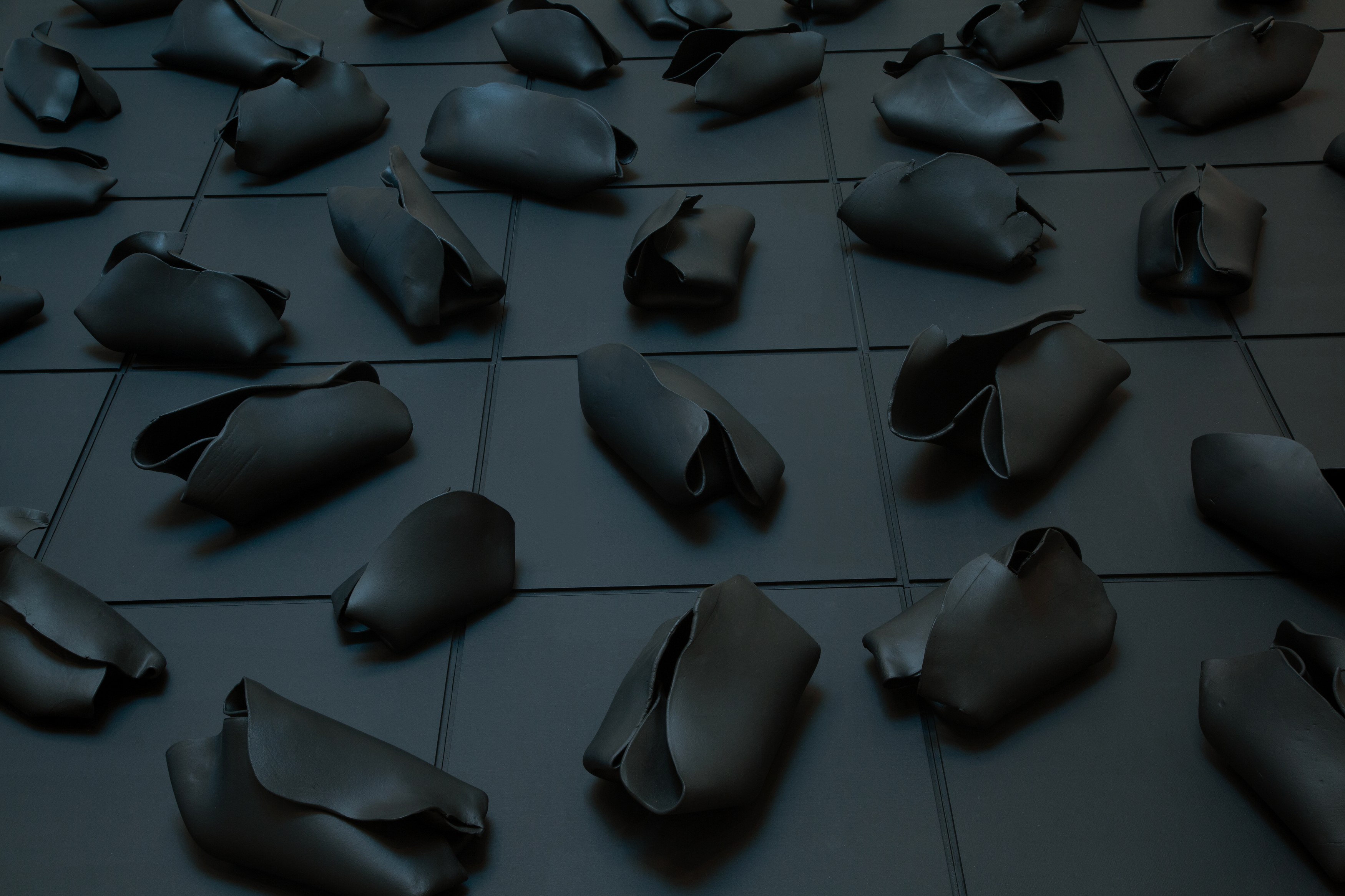 Hannah Wilke, Abstract Bodies at Petzel, photo 7