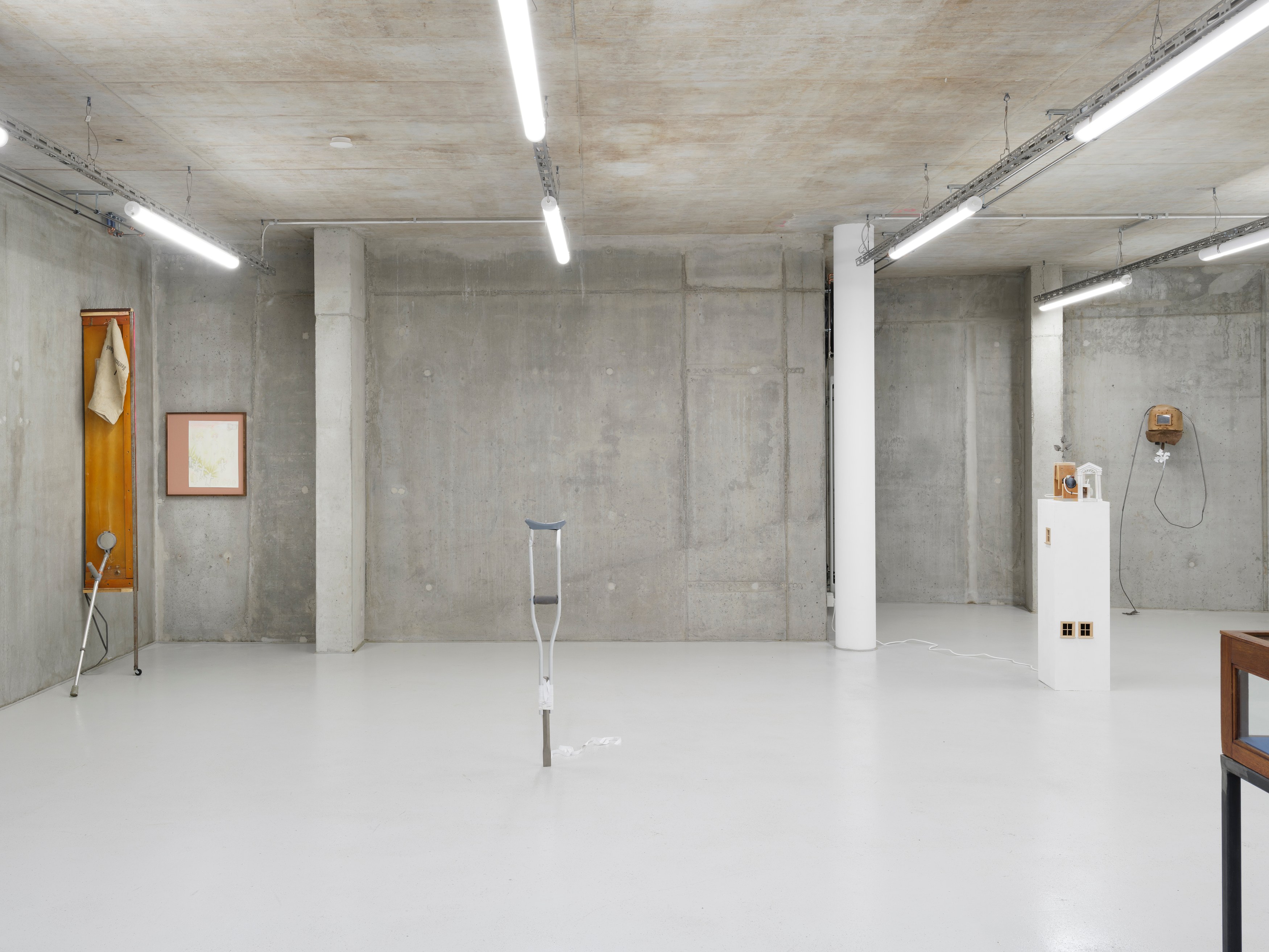 Jesse Darling, The Contractor at Galerie Molitor, photo 9