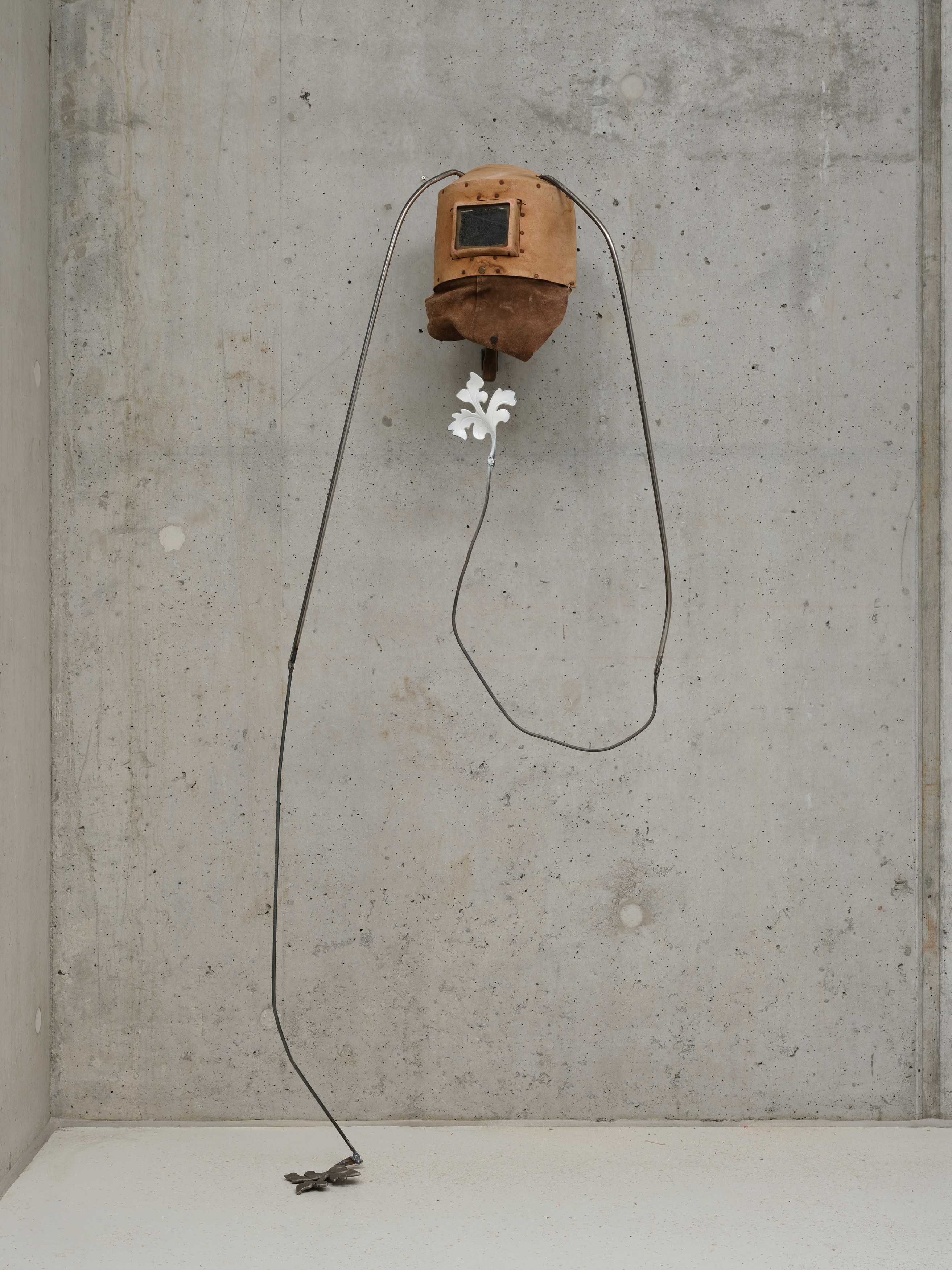 Jesse Darling, The Contractor at Galerie Molitor, photo 32