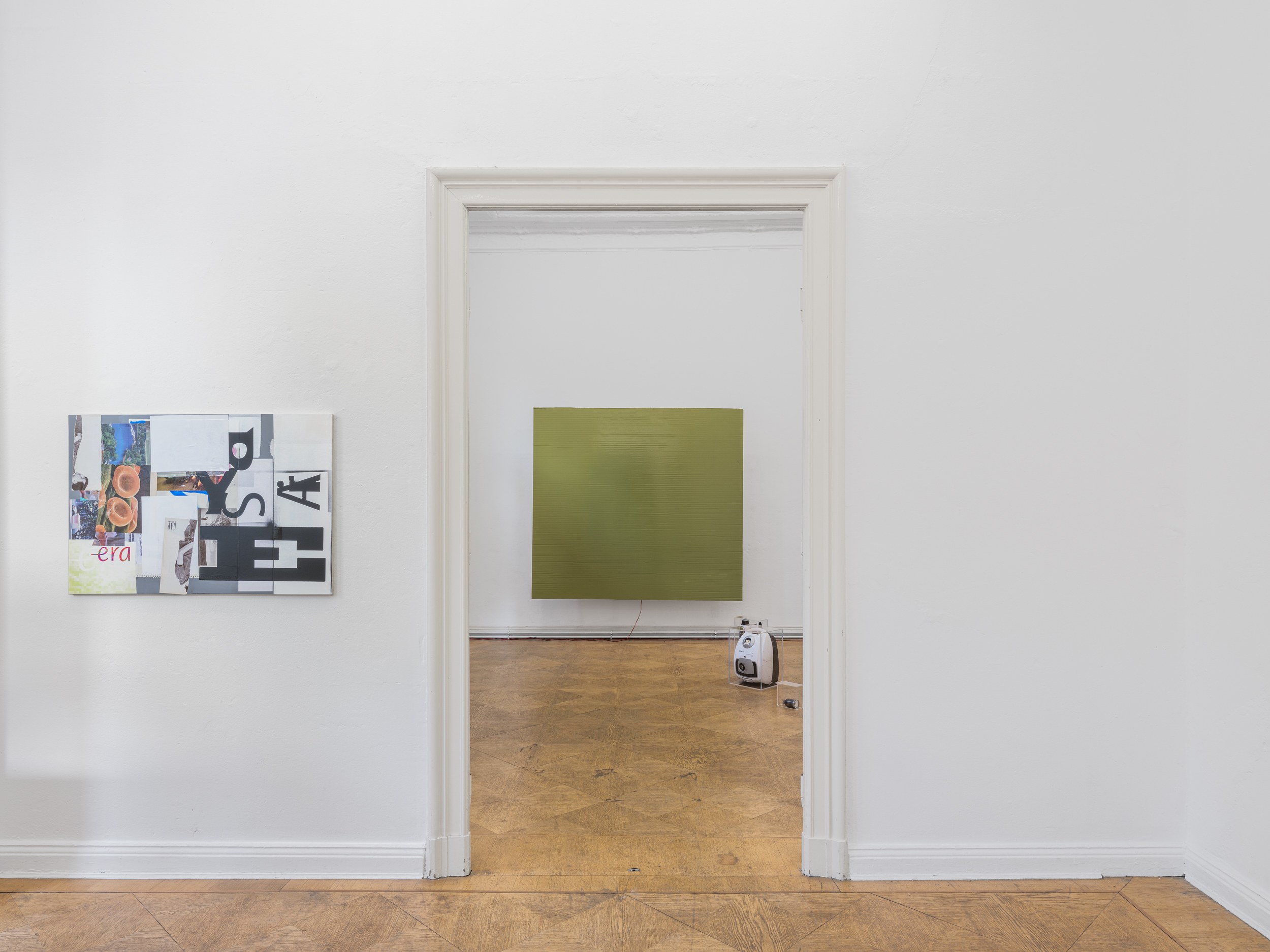 Richard Sides, Looking At Rooms In A New Light at Schiefe Zähne, photo 8