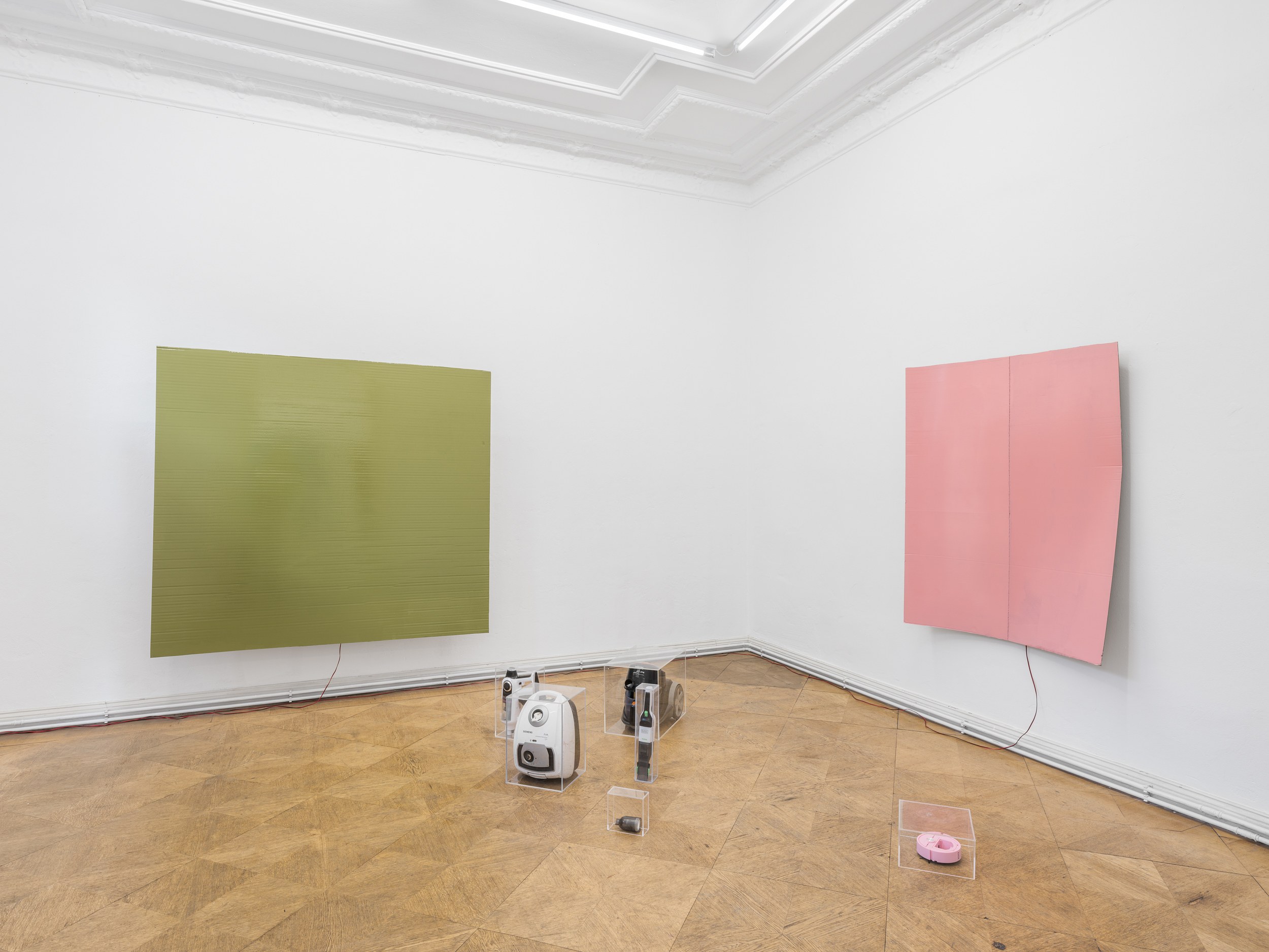 Richard Sides, Looking At Rooms In A New Light at Schiefe Zähne, photo 11