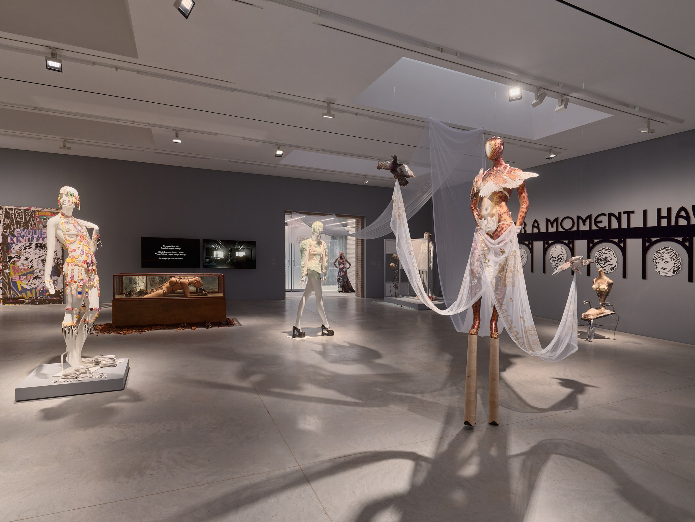 Women's History Museum, Grisette à l'enfer at Amant, photo 11