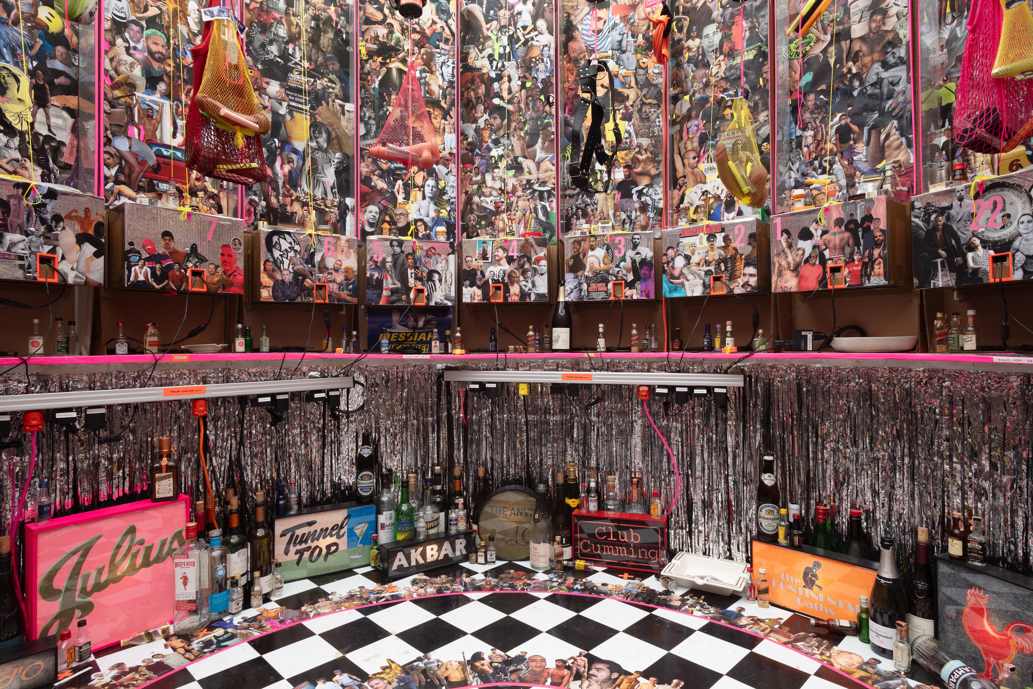 Yuval Pudik, The Hom(o)stead Act: Kaiserpanorama at NOON Projects, photo 15
