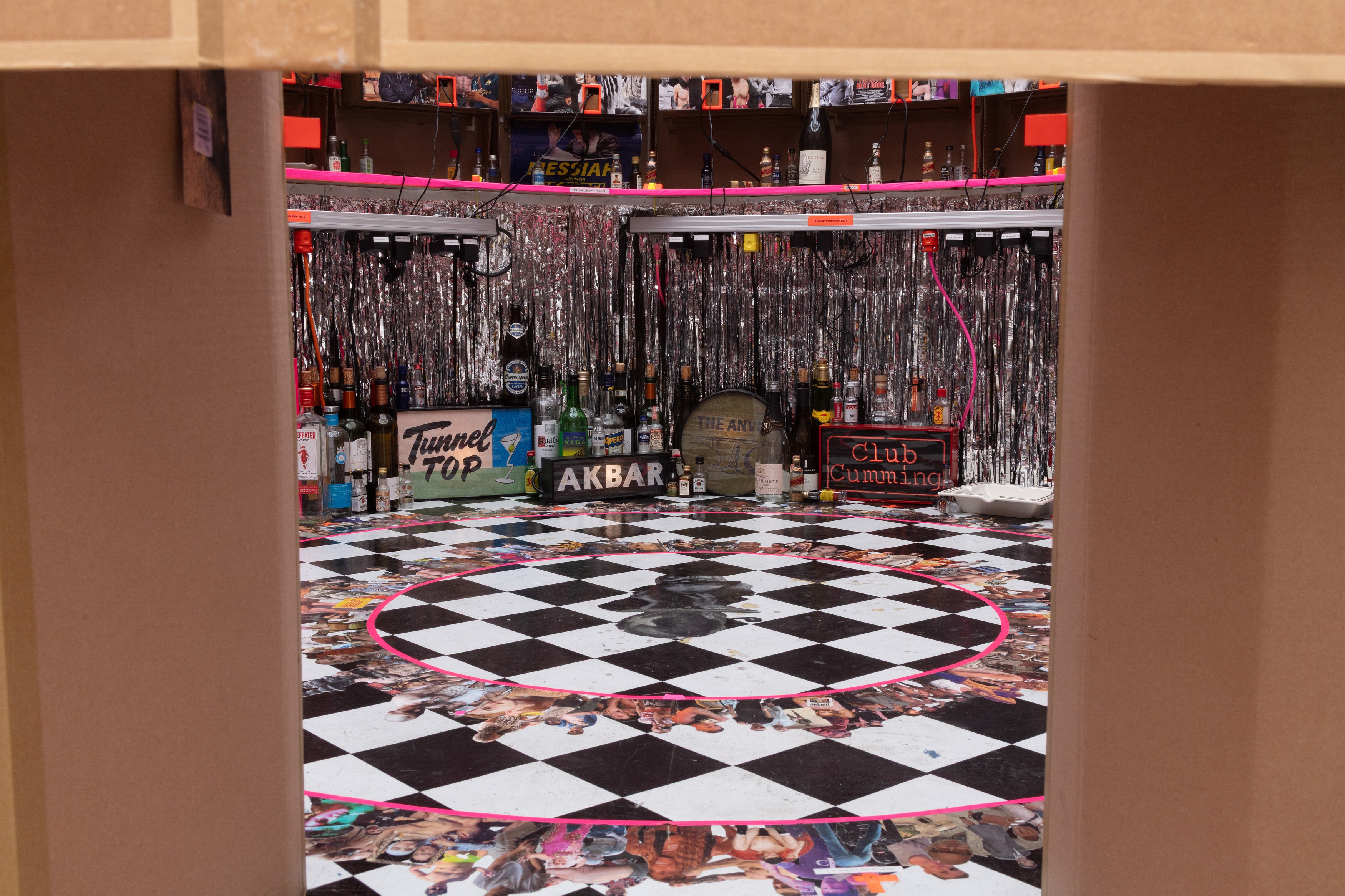 Yuval Pudik, The Hom(o)stead Act: Kaiserpanorama at NOON Projects, photo 12