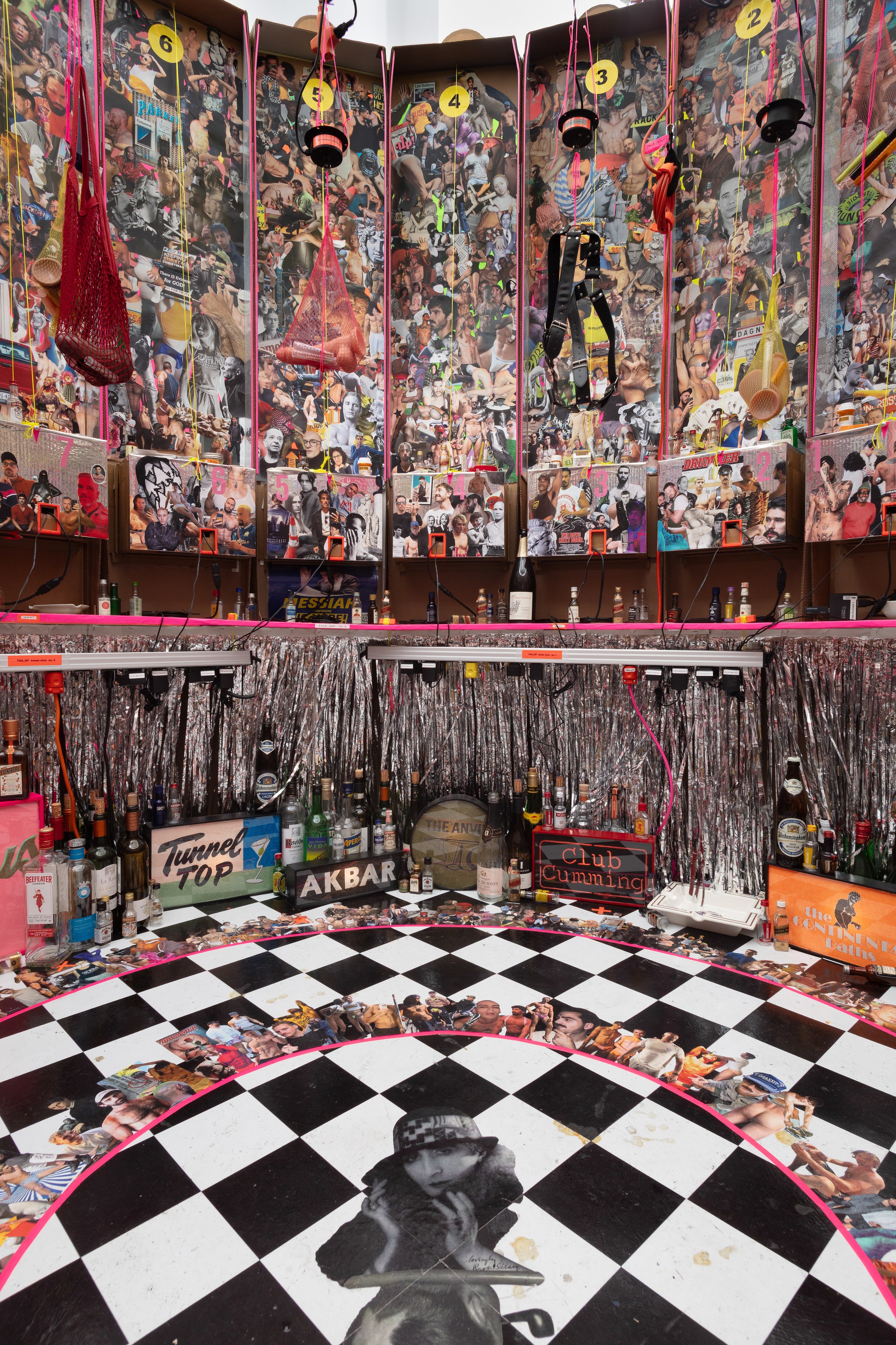 Yuval Pudik, The Hom(o)stead Act: Kaiserpanorama at NOON Projects, photo 16