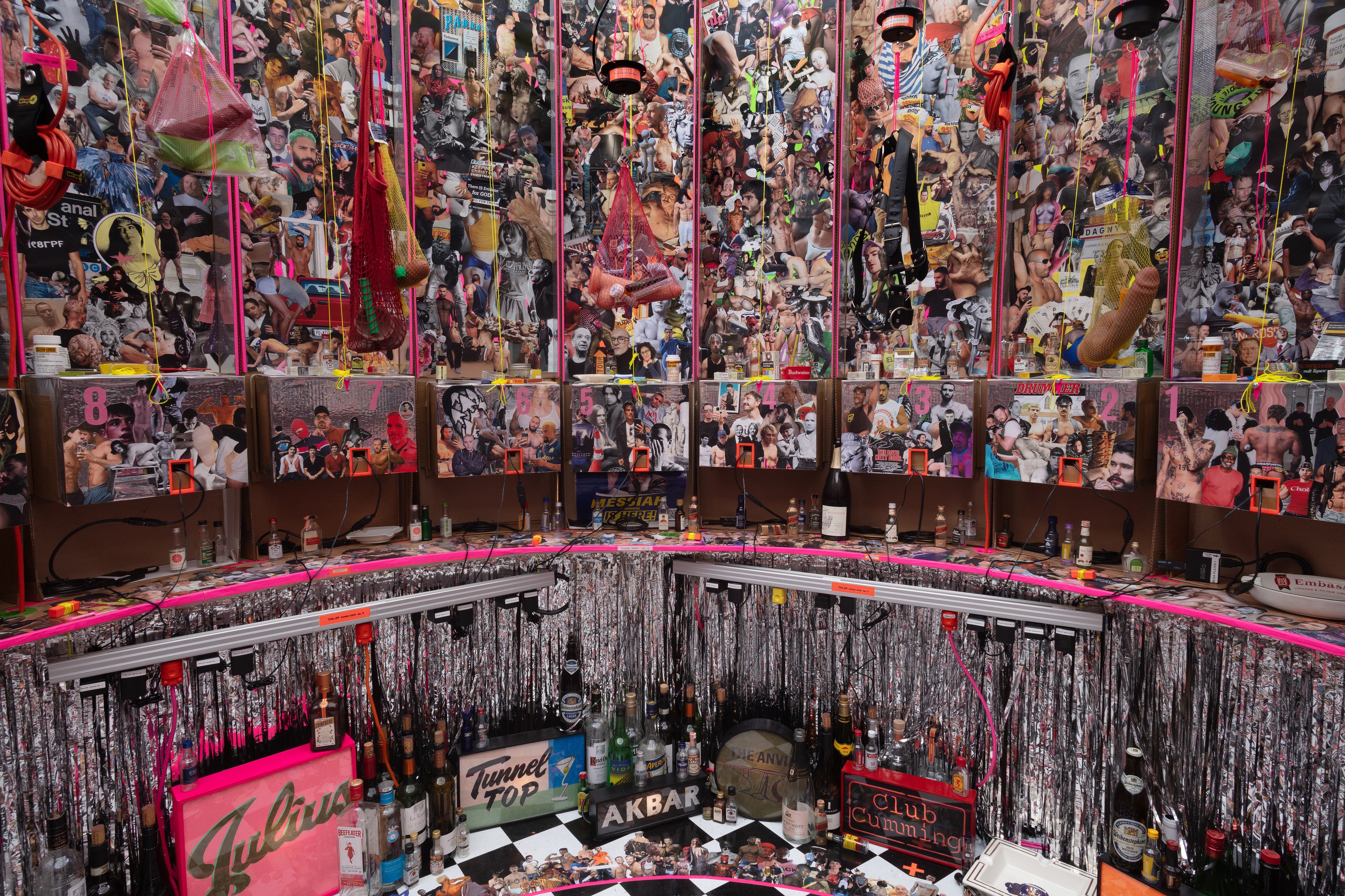 Yuval Pudik, The Hom(o)stead Act: Kaiserpanorama at NOON Projects, photo 19