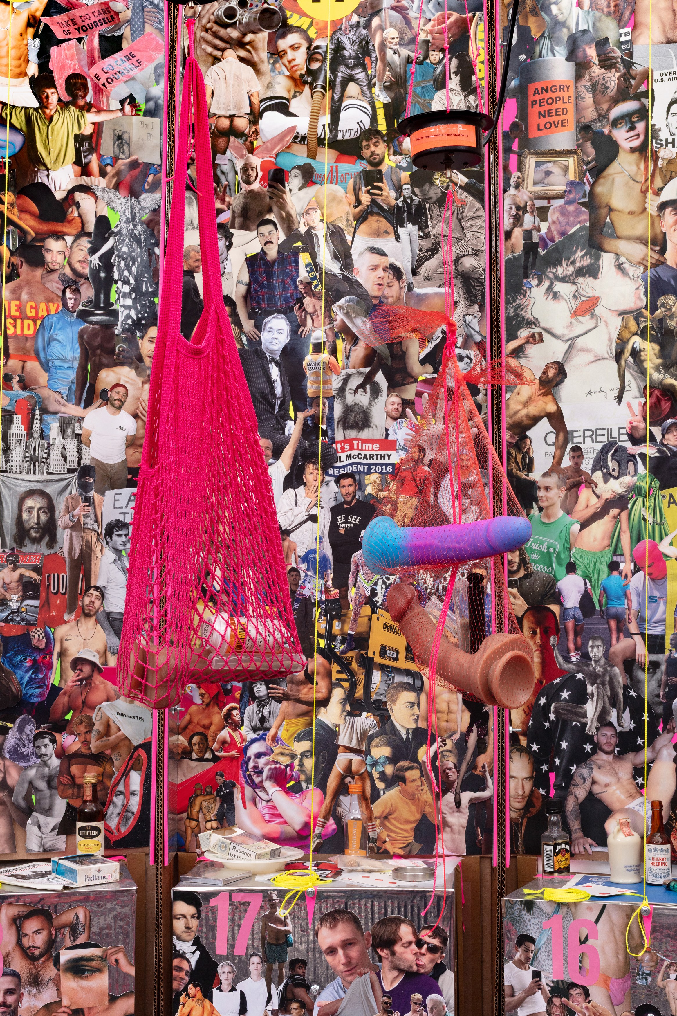 Yuval Pudik, The Hom(o)stead Act: Kaiserpanorama at NOON Projects, photo 35