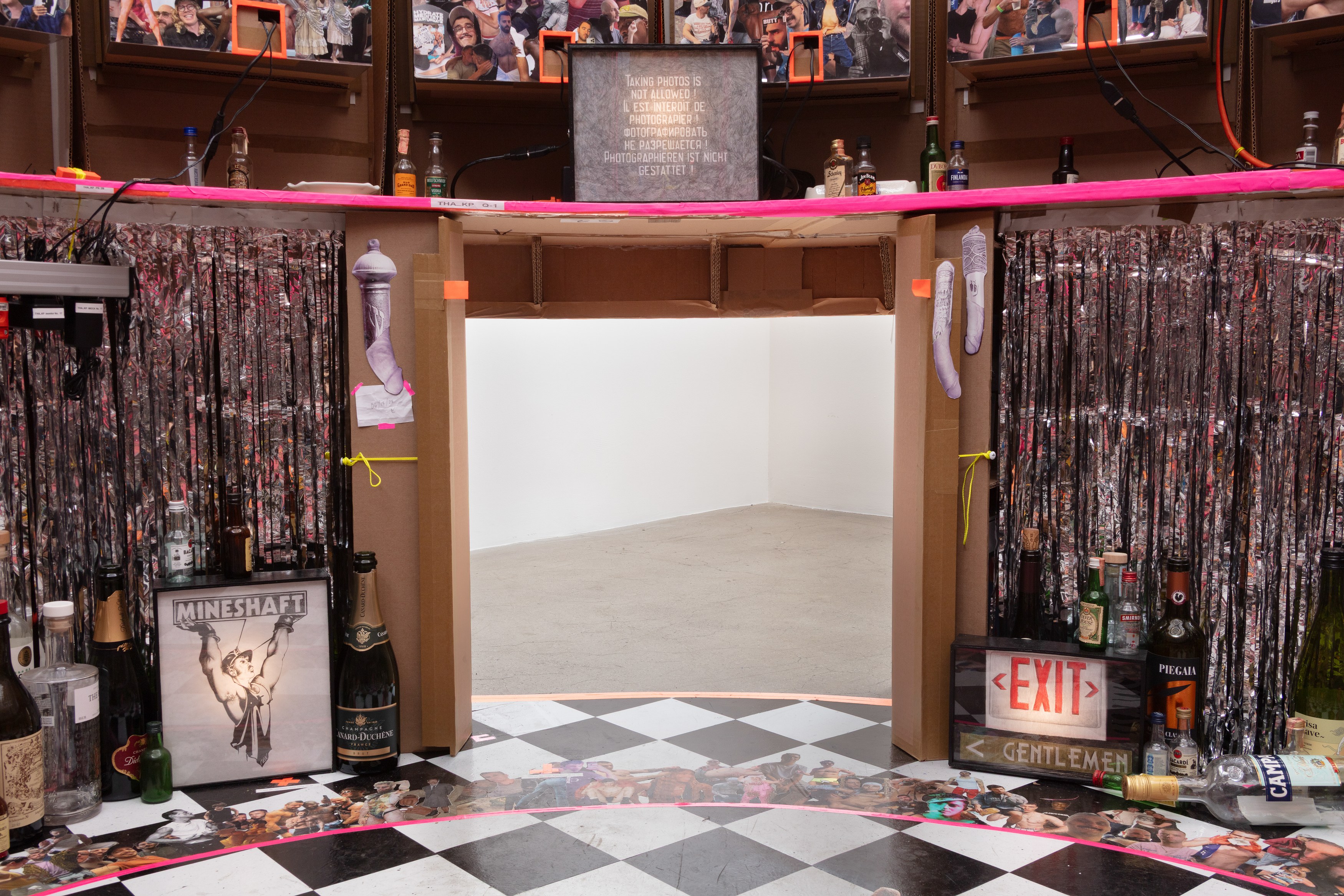 Yuval Pudik, The Hom(o)stead Act: Kaiserpanorama at NOON Projects, photo 46