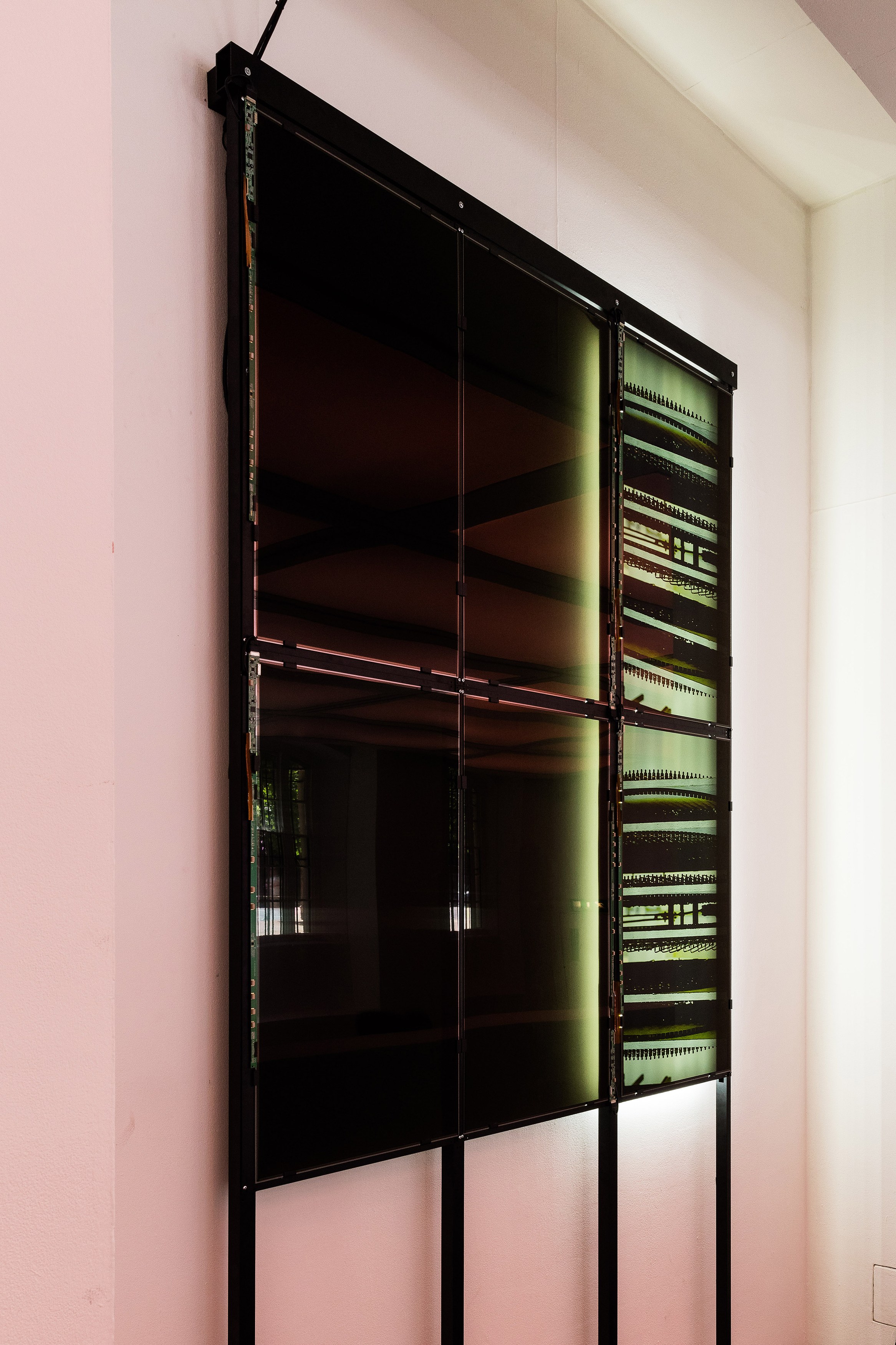 Eloise Hawser, Lives on Wire at Institute of Contemporary Arts, London, photo 13