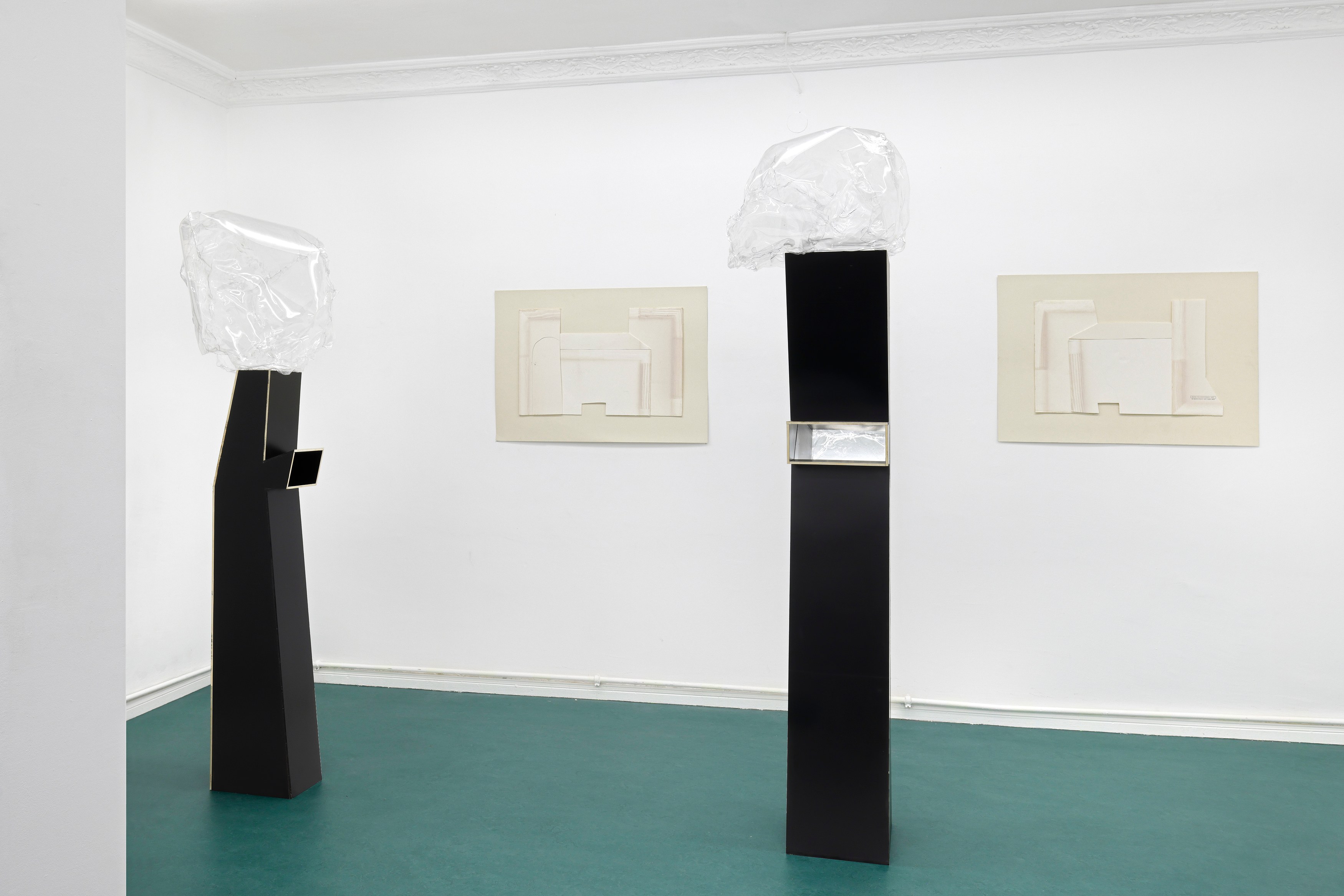 Irina Jasnowski Pascual, Plane Volume at Galerie Noah Klink, photo 7