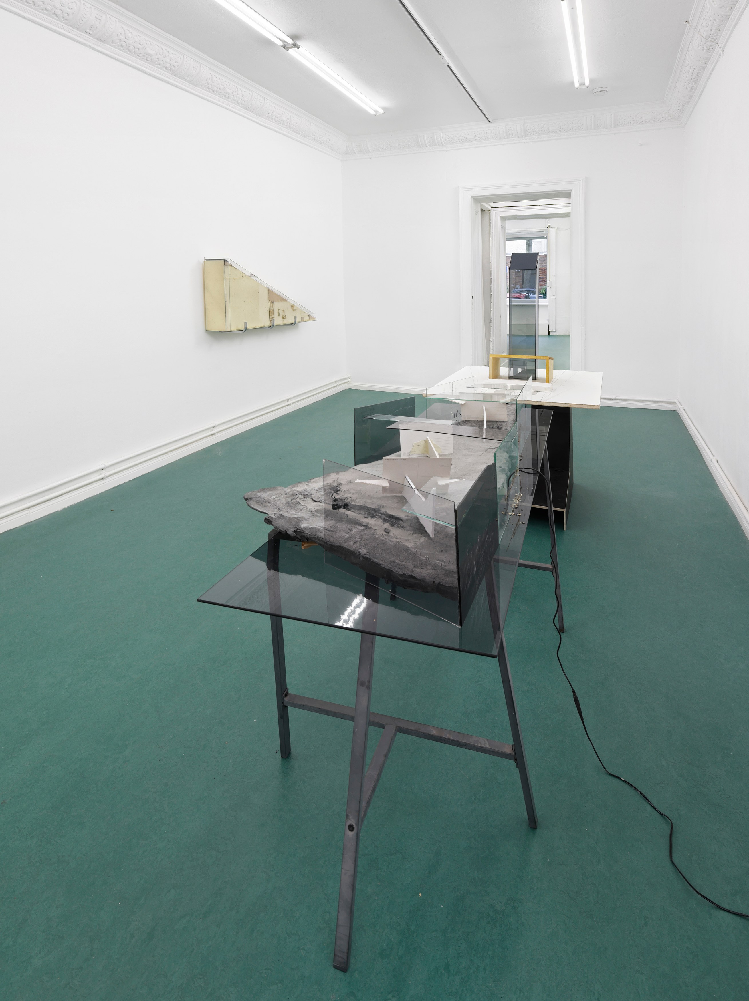 Irina Jasnowski Pascual, Plane Volume at Galerie Noah Klink, photo 26