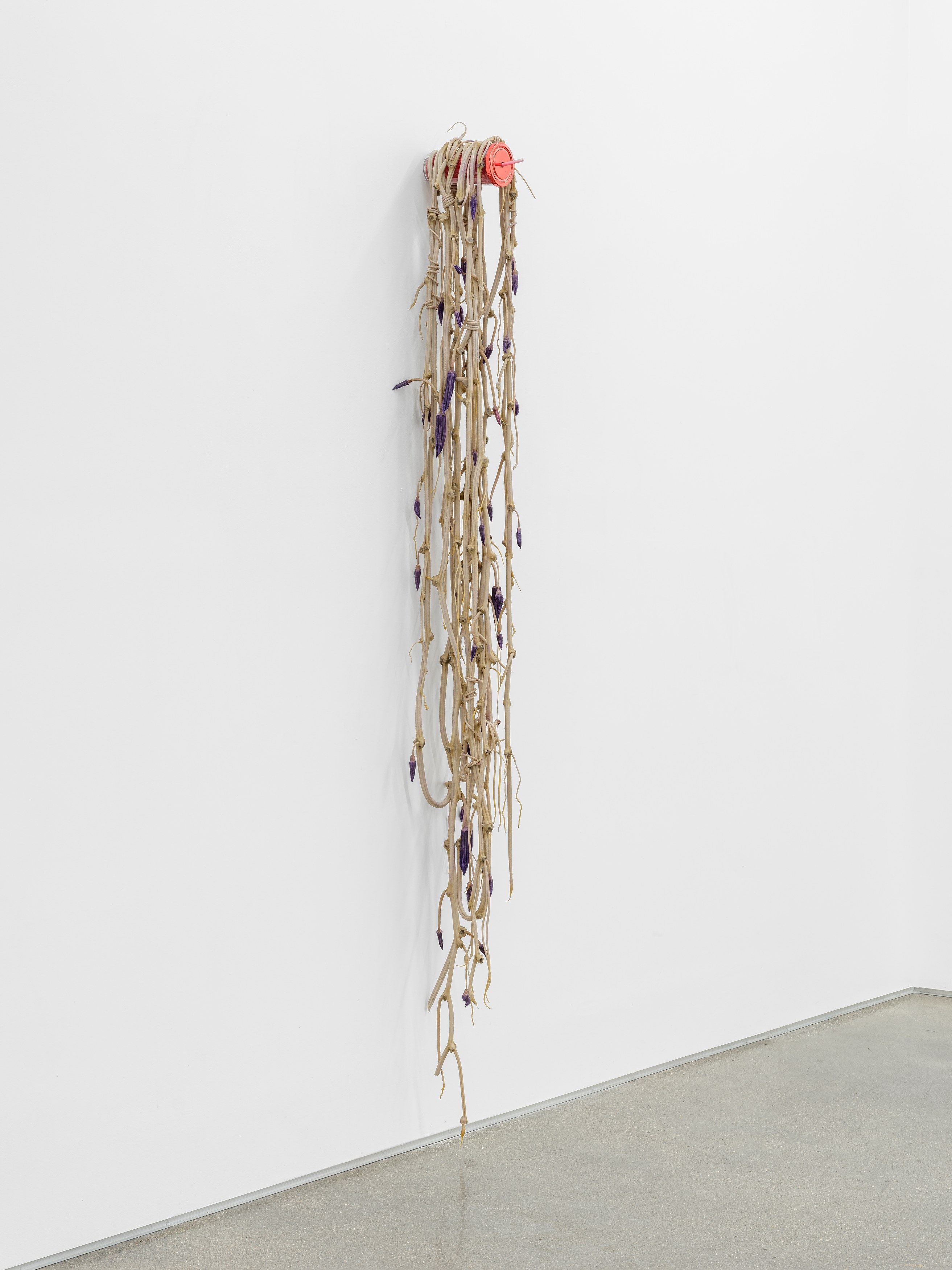 Props, Props at Galerie Derouillon, photo 24