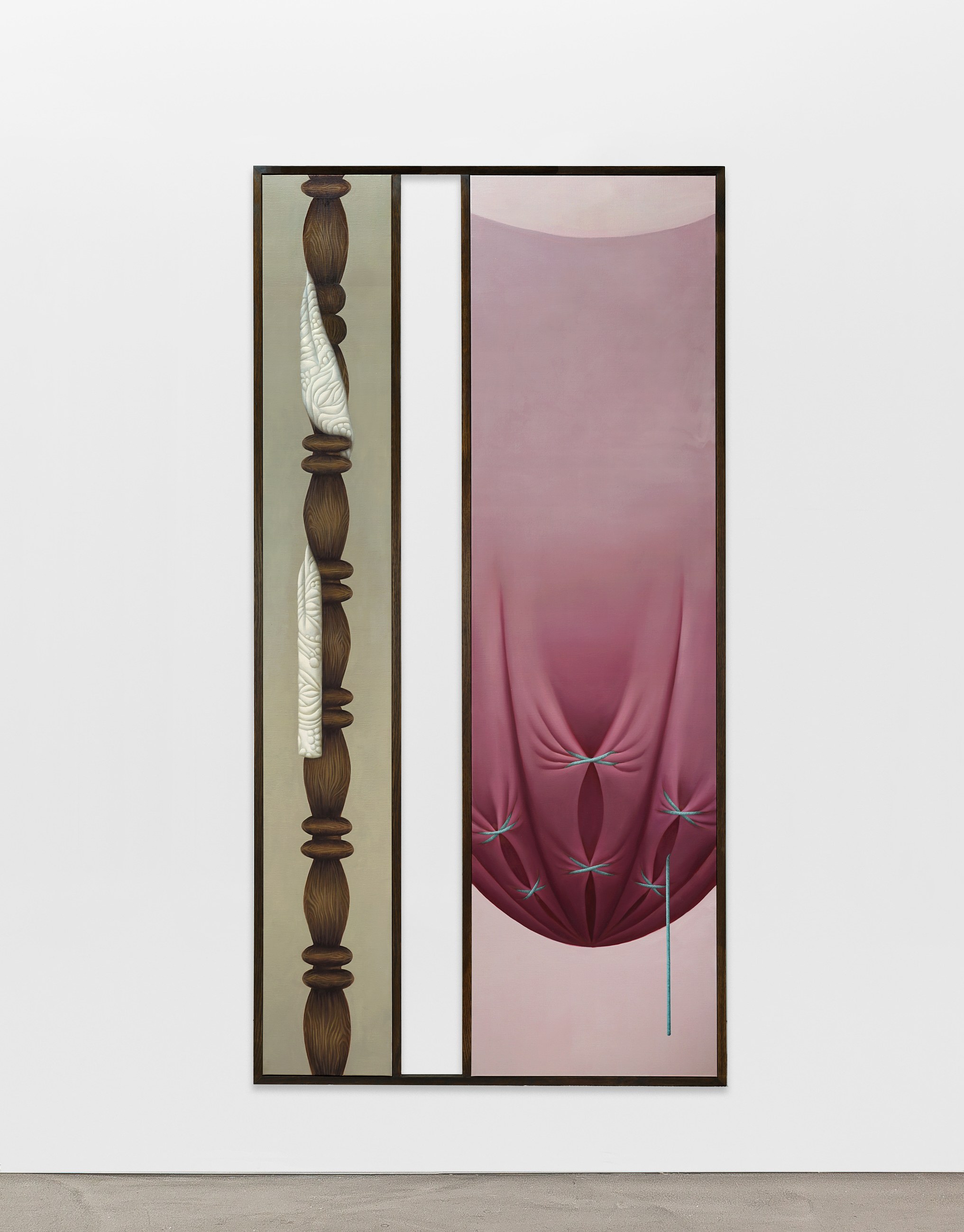 Props, Props at Galerie Derouillon, photo 38