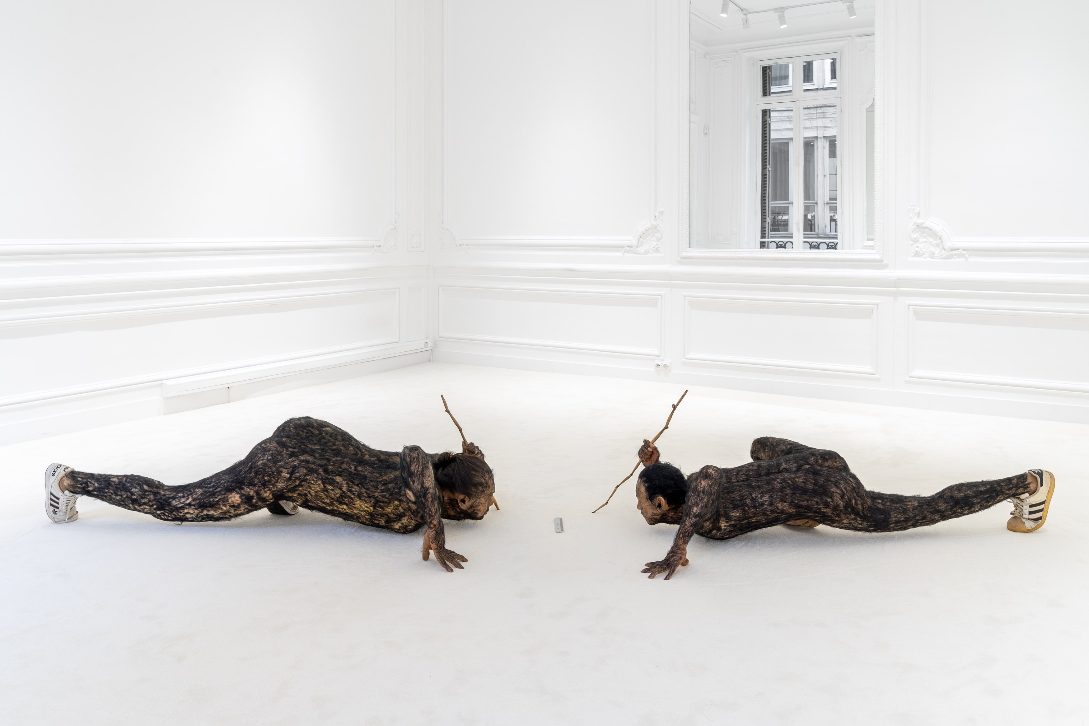 Rirkrit Tiravanija, In Aliens We Trust at Galerie Chantal Crousel, photo 3