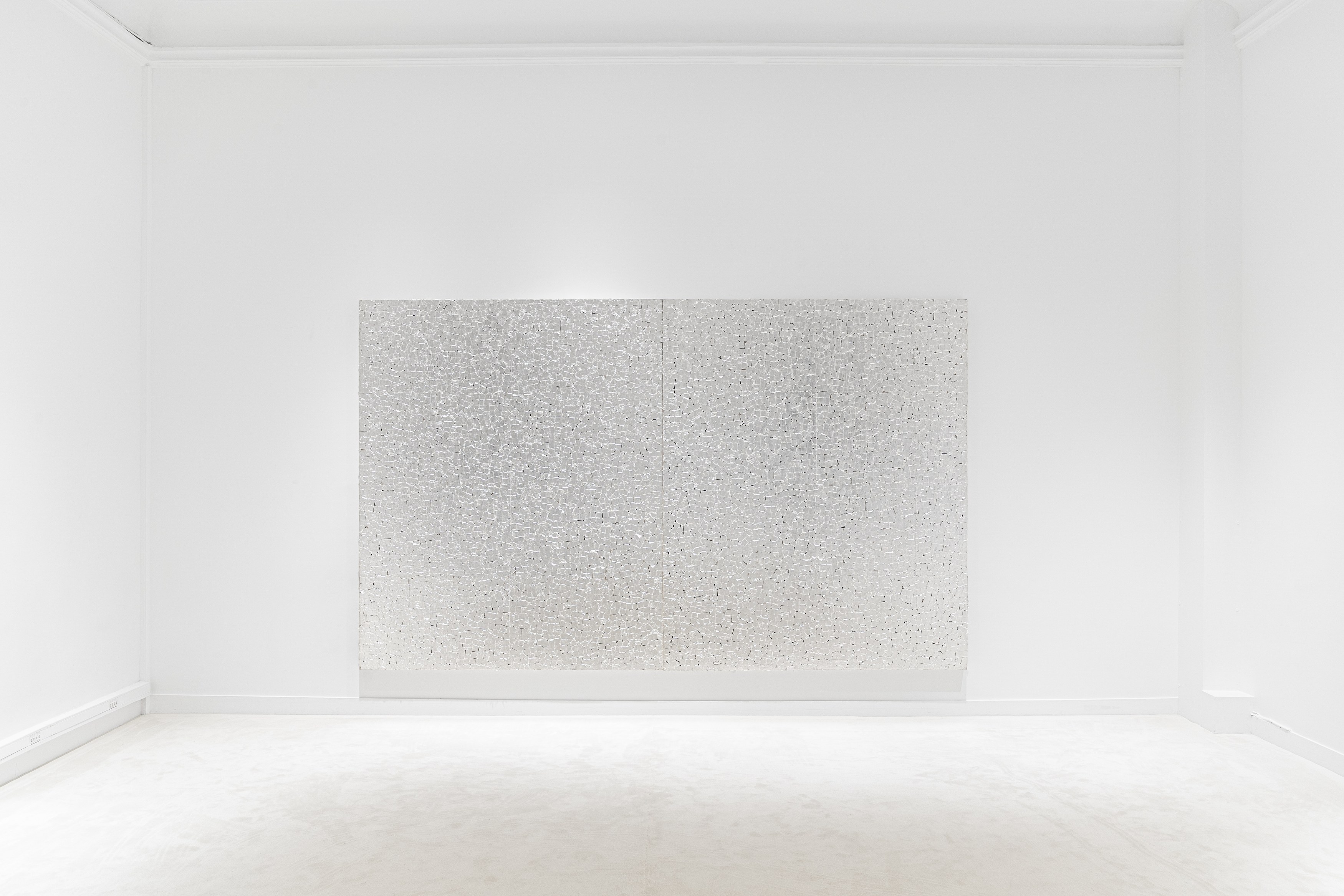 Rirkrit Tiravanija, In Aliens We Trust at Galerie Chantal Crousel, photo 5