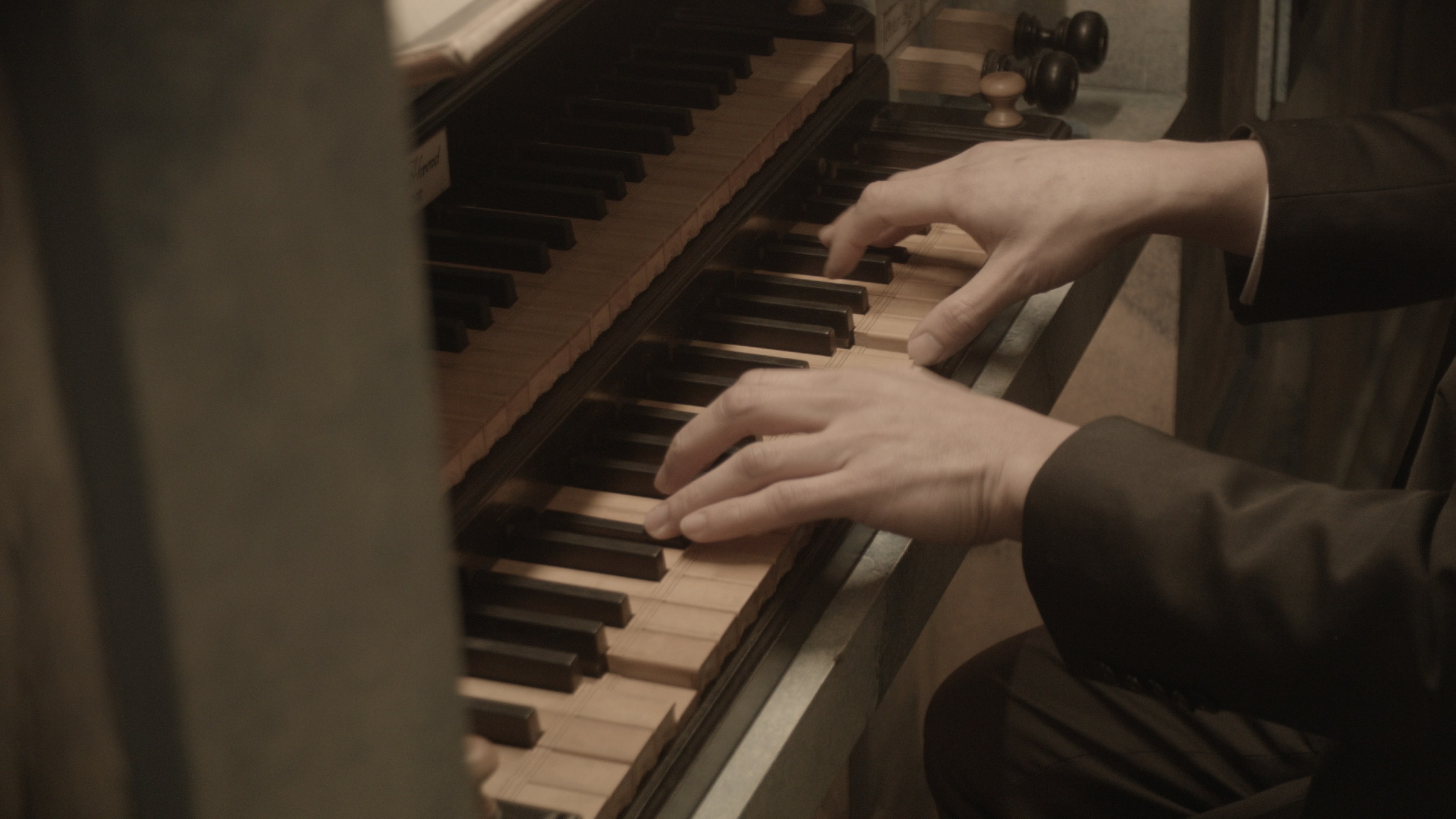Ken Okiishi, 3 New Films at Reena Spaulings Fine Art, photo 27