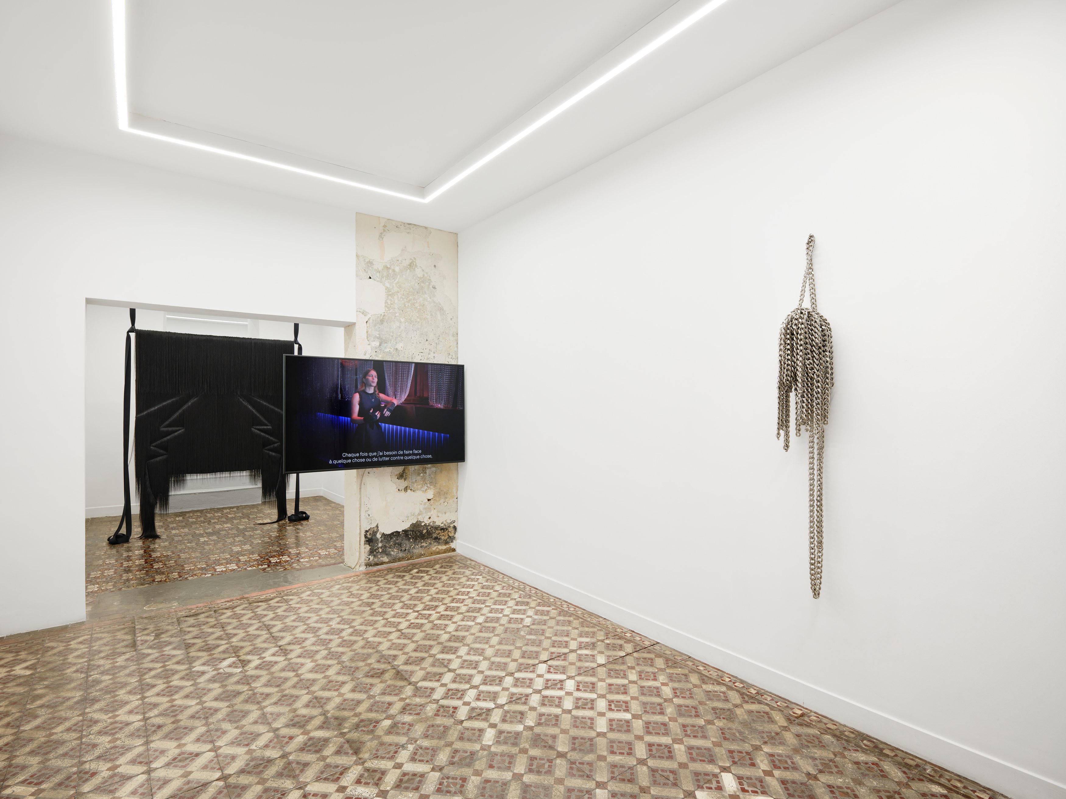 Pauline Boudry & Renate Lorenz, Right body, Wrong time at Marcelle Alix, photo 3