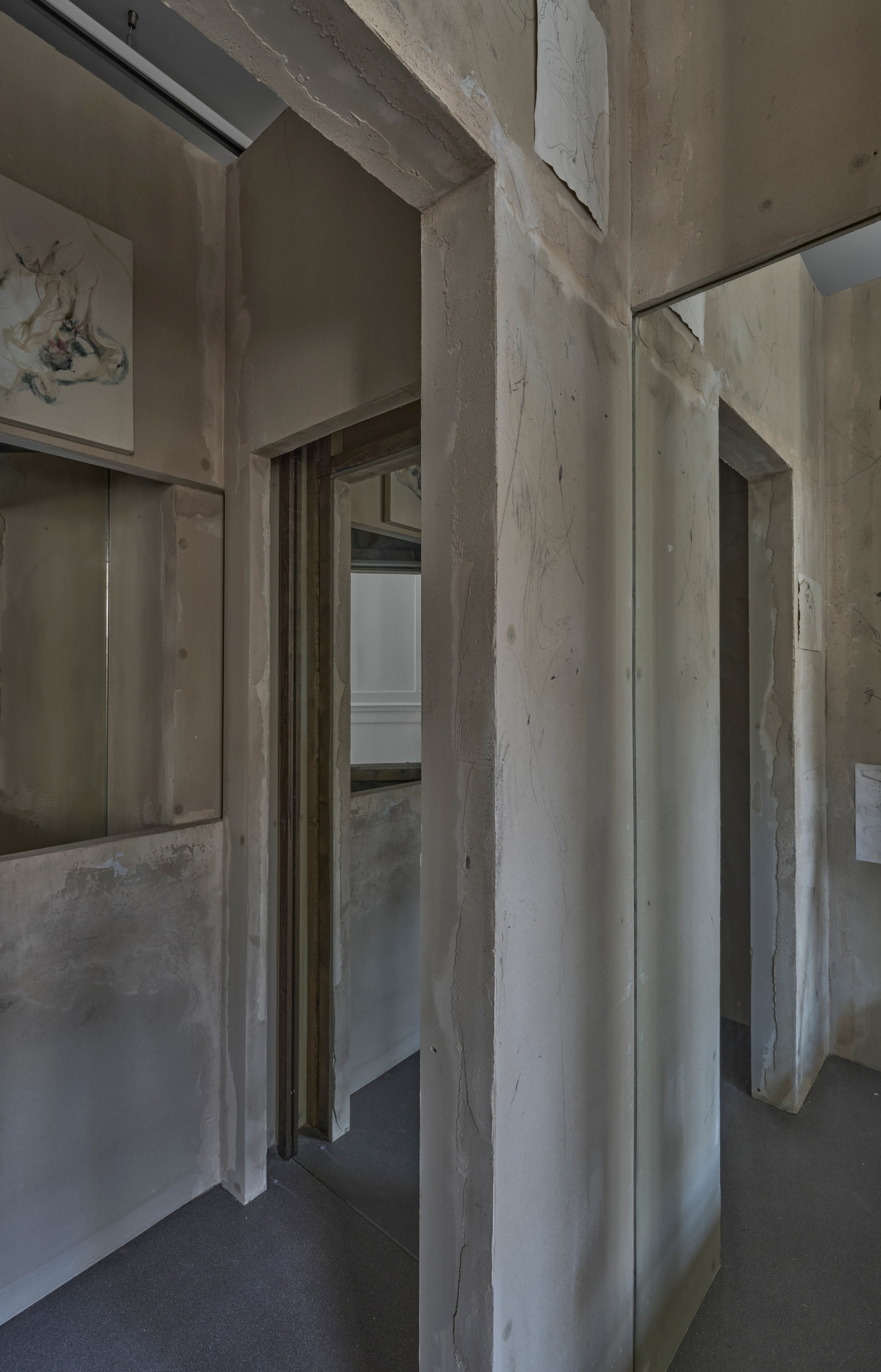 Tolia Astakhishvili, a wound on my plate at Emalin, photo 32