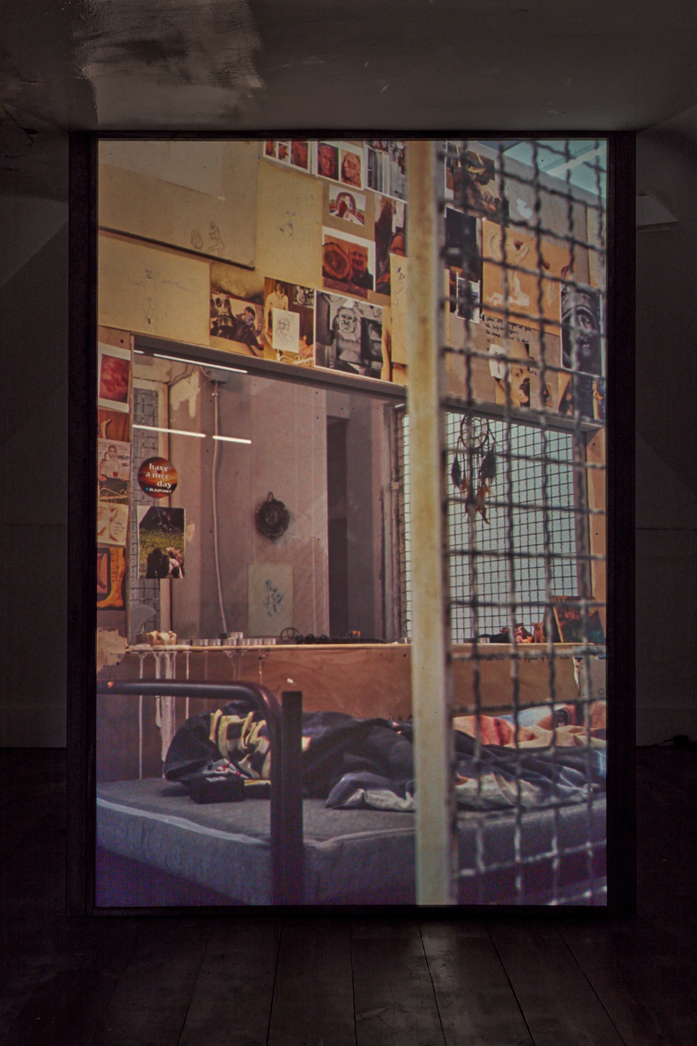 Tolia Astakhishvili, a wound on my plate at Emalin, photo 55