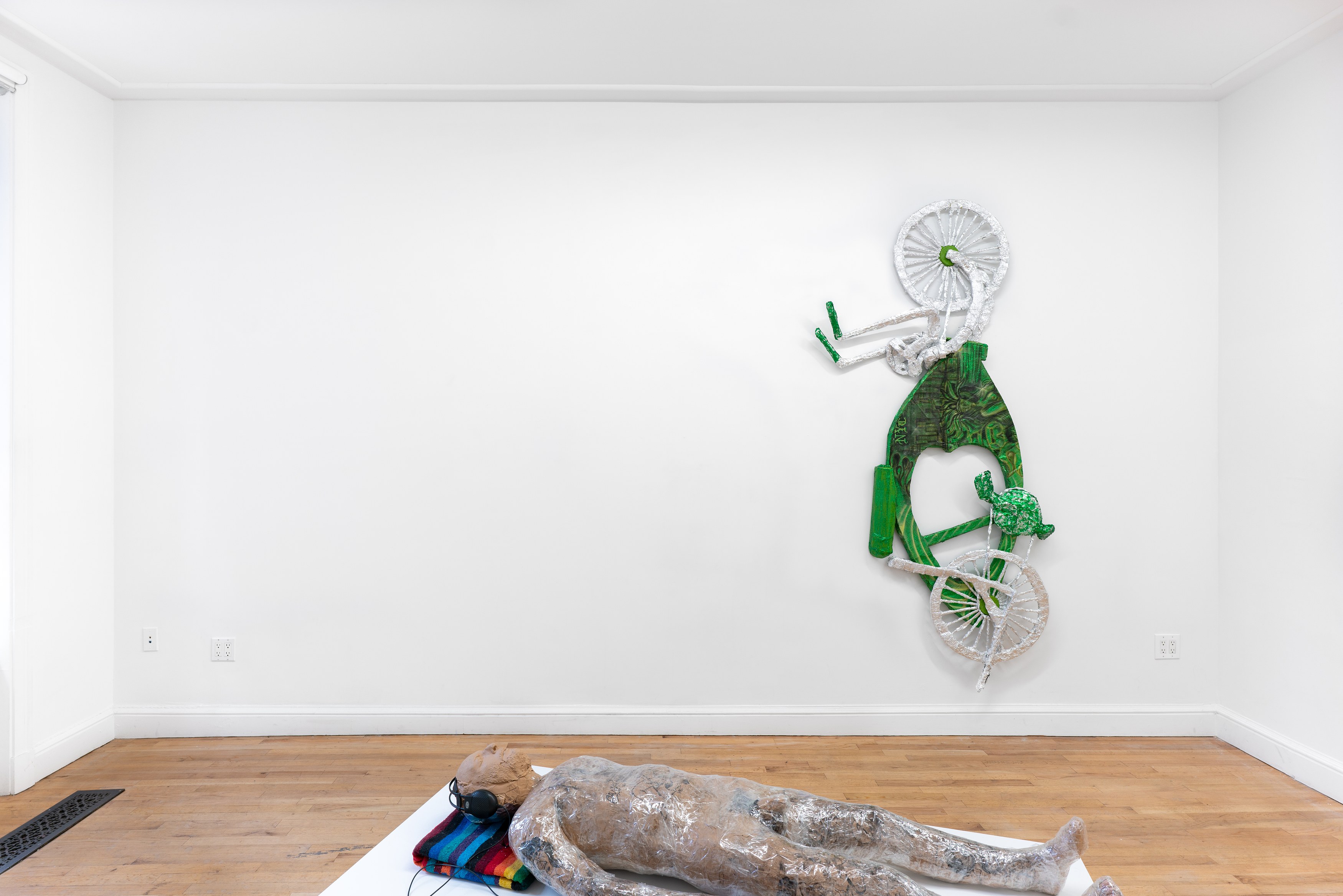 Alex Becerra, Demian Kern, Two Ears Above the Budding Grass at Galerie Timonier, photo 13