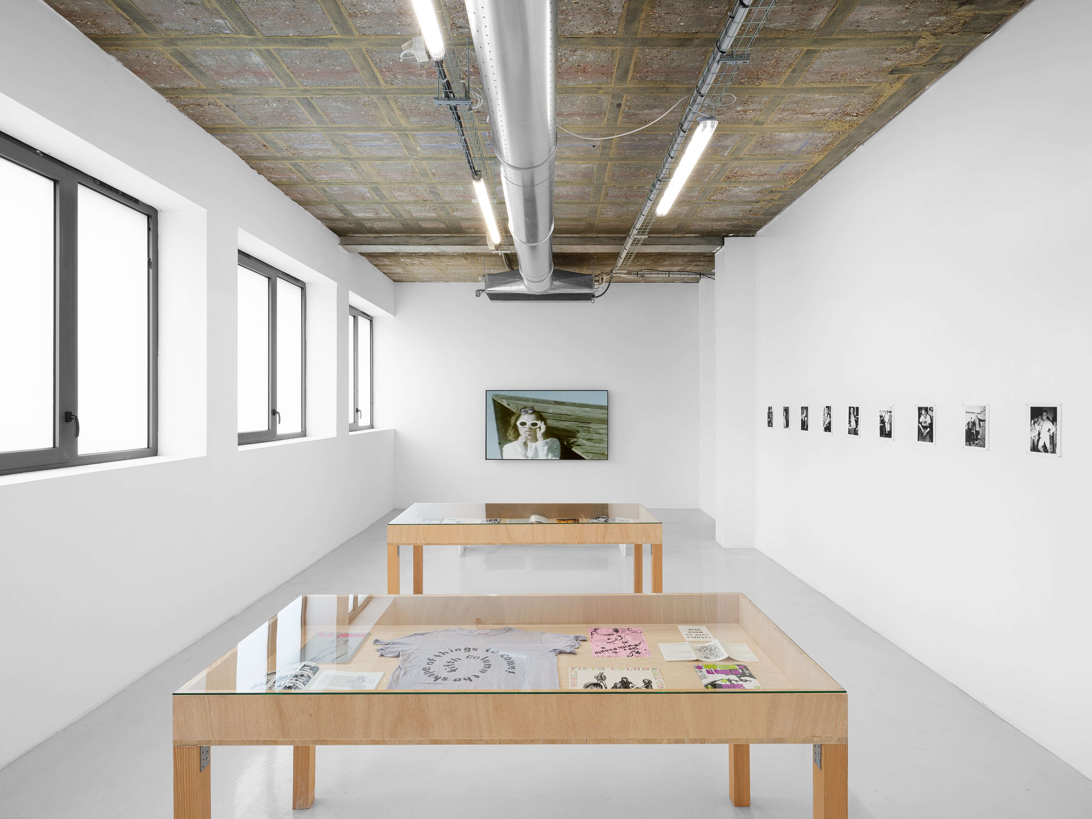 G.B. Jones, Double Bill: The films of G.B. Jones at Air de Paris, photo 4