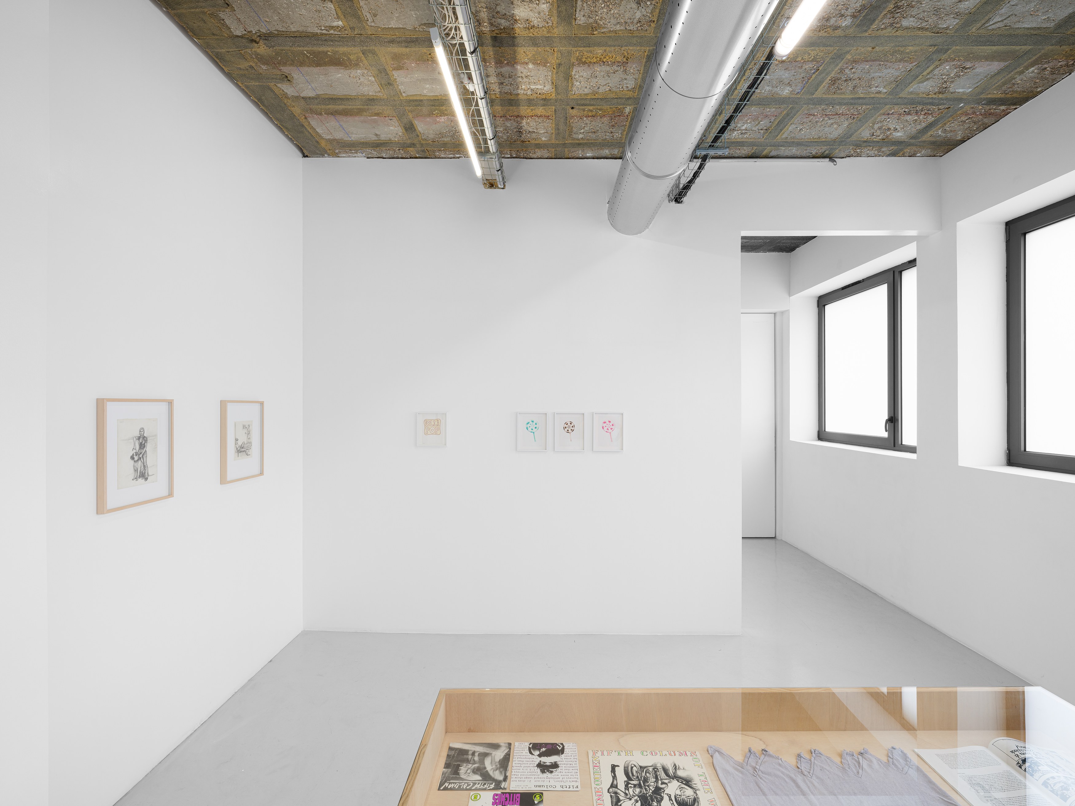 G.B. Jones, Double Bill: The films of G.B. Jones at Air de Paris, photo 6