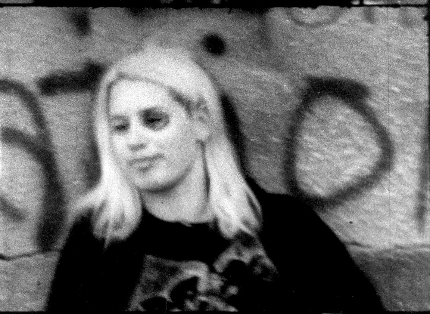 G.B. Jones, Double Bill: The films of G.B. Jones at Air de Paris, photo 34
