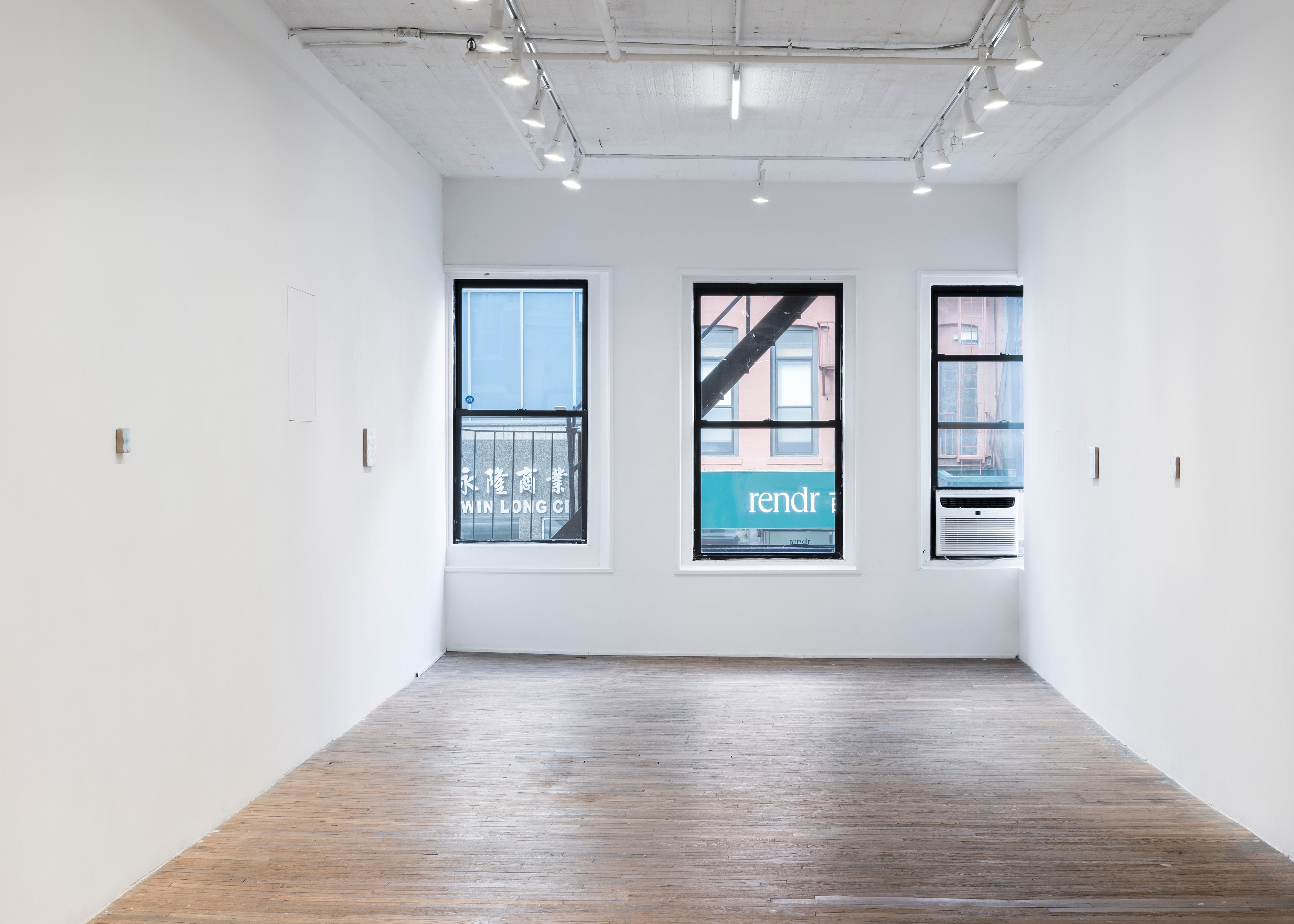 Luz Carabaño, Currents at Hoffman Donahue, photo 2