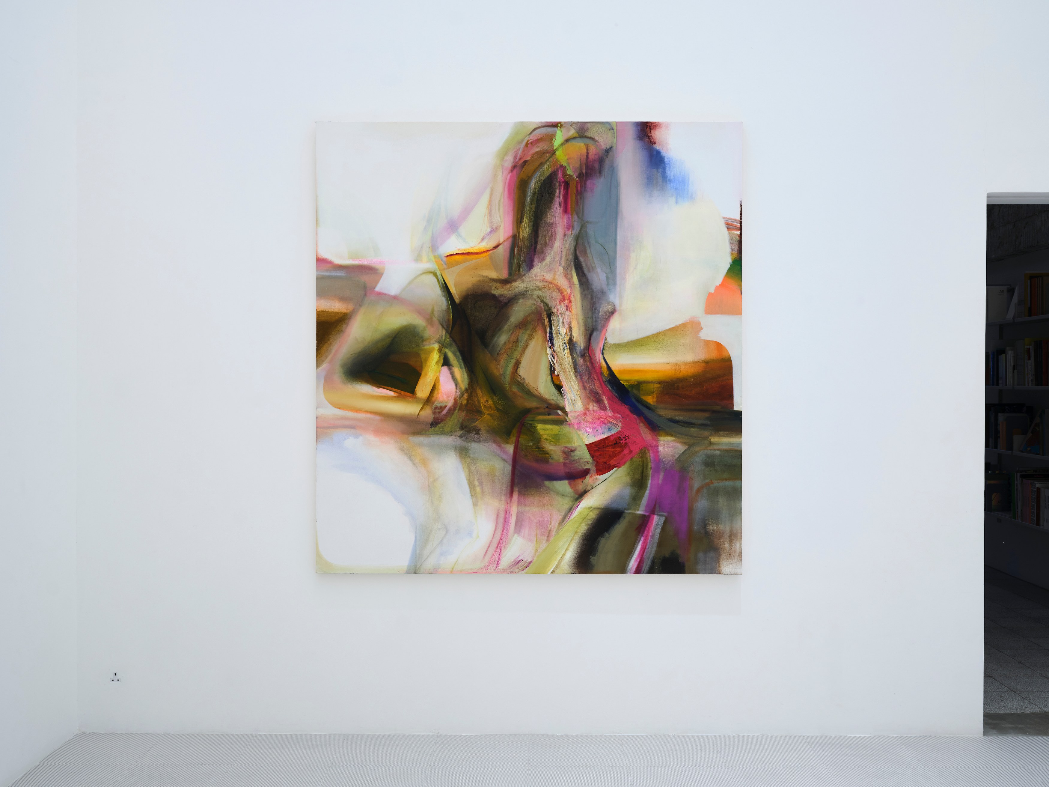 Grace Carney, Subrisio Saltat at Kiang Malingue, photo 11