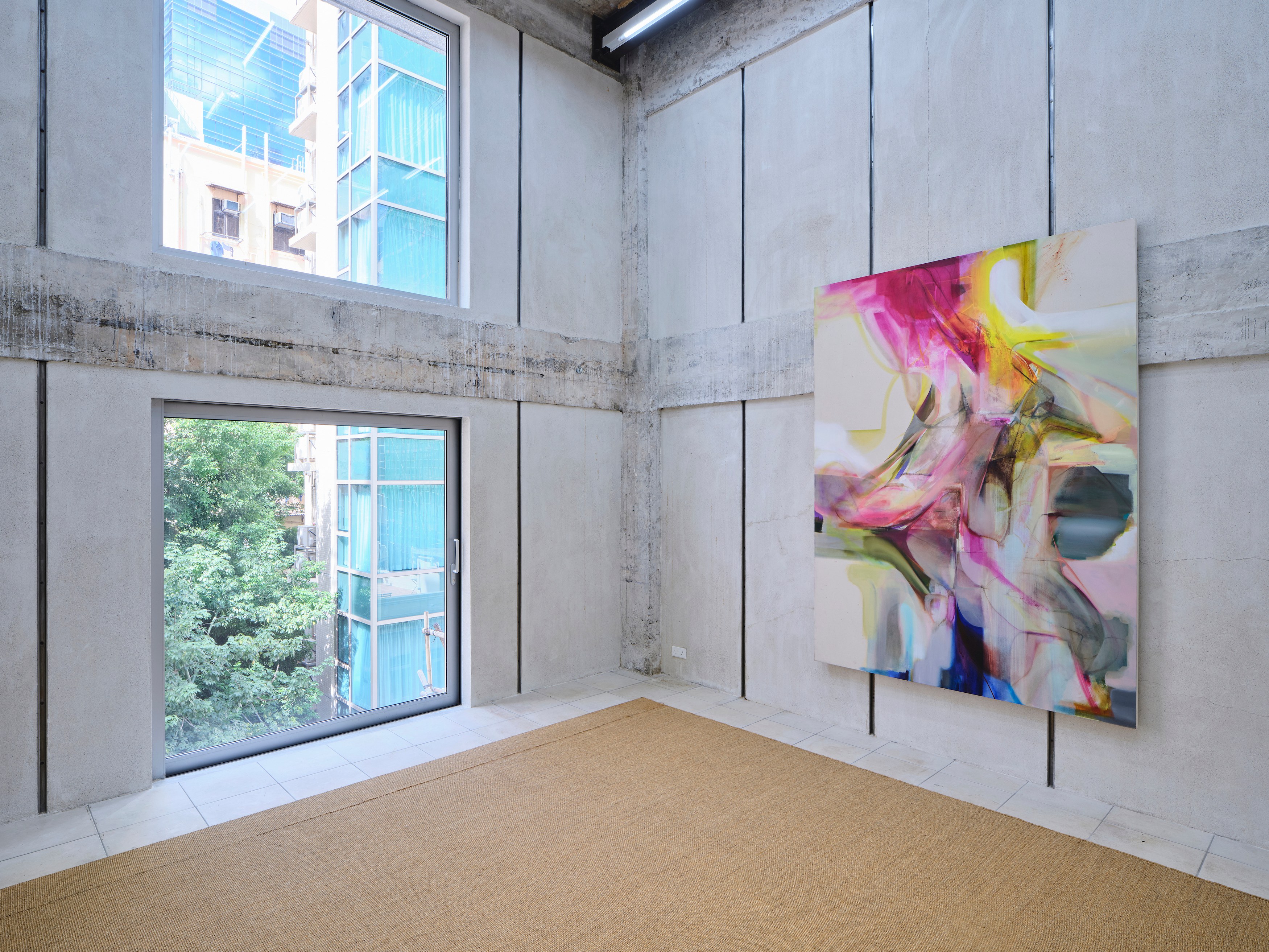 Grace Carney, Subrisio Saltat at Kiang Malingue, photo 12
