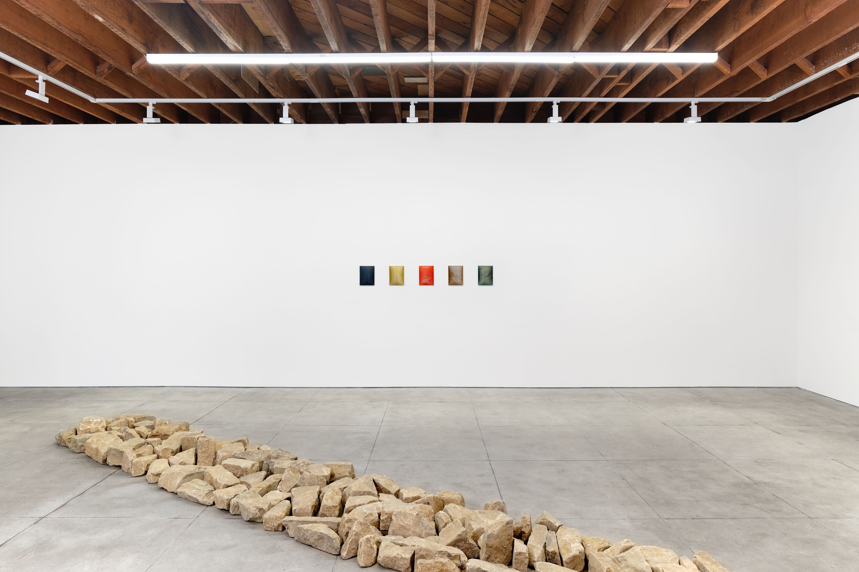 Edith Dekyndt, Richard Long, Untitled at Okey Dokey Konrad Fischer, photo 2