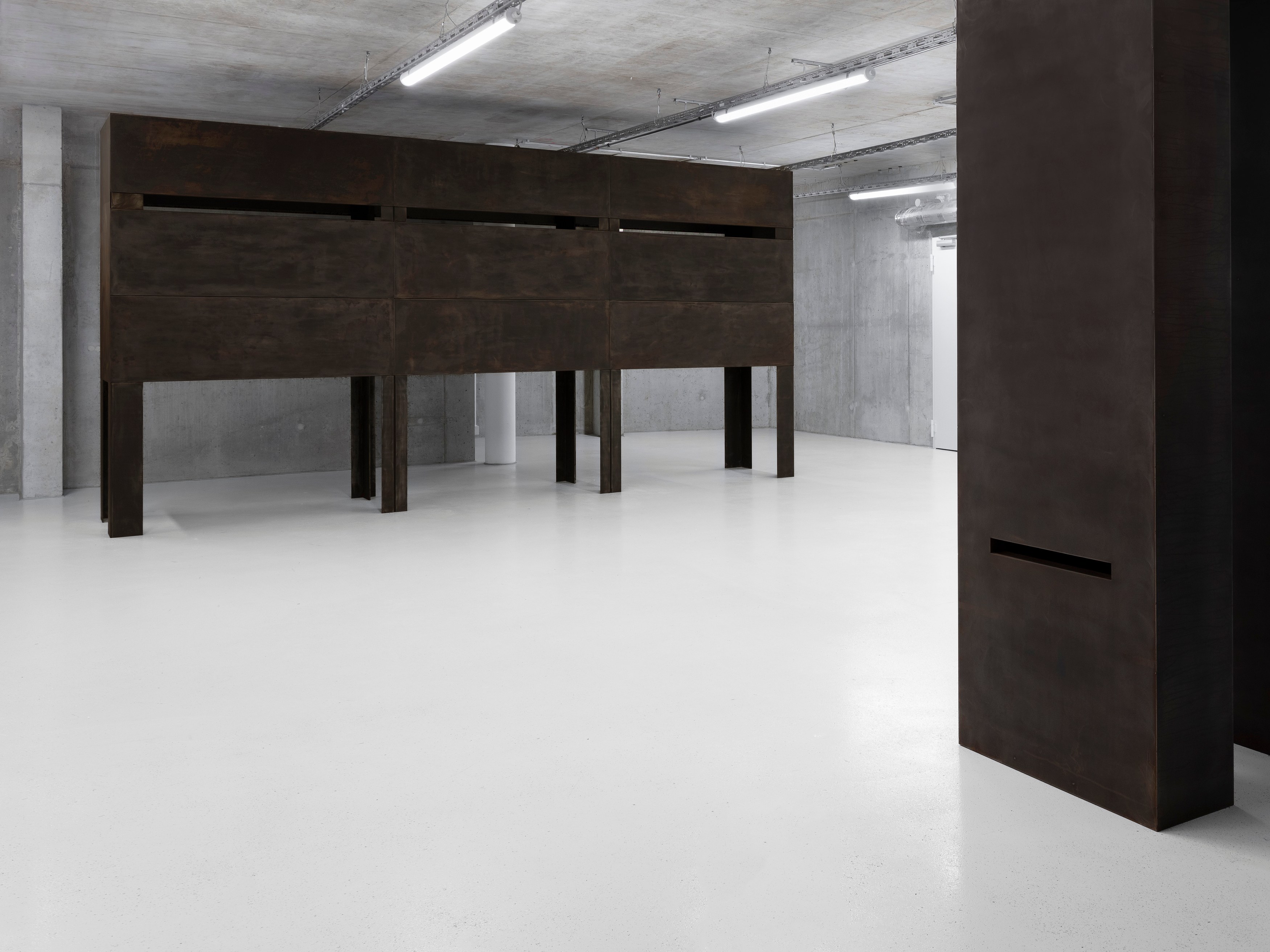 Emanuel De Carvalho, of Malabou at Galerie Molitor, photo 7