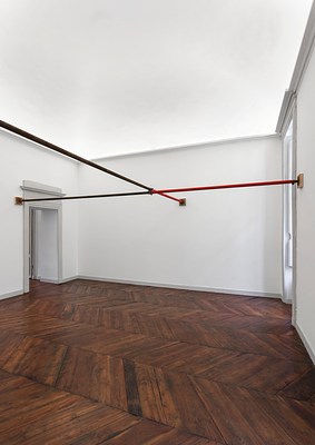 Image 10 of 77