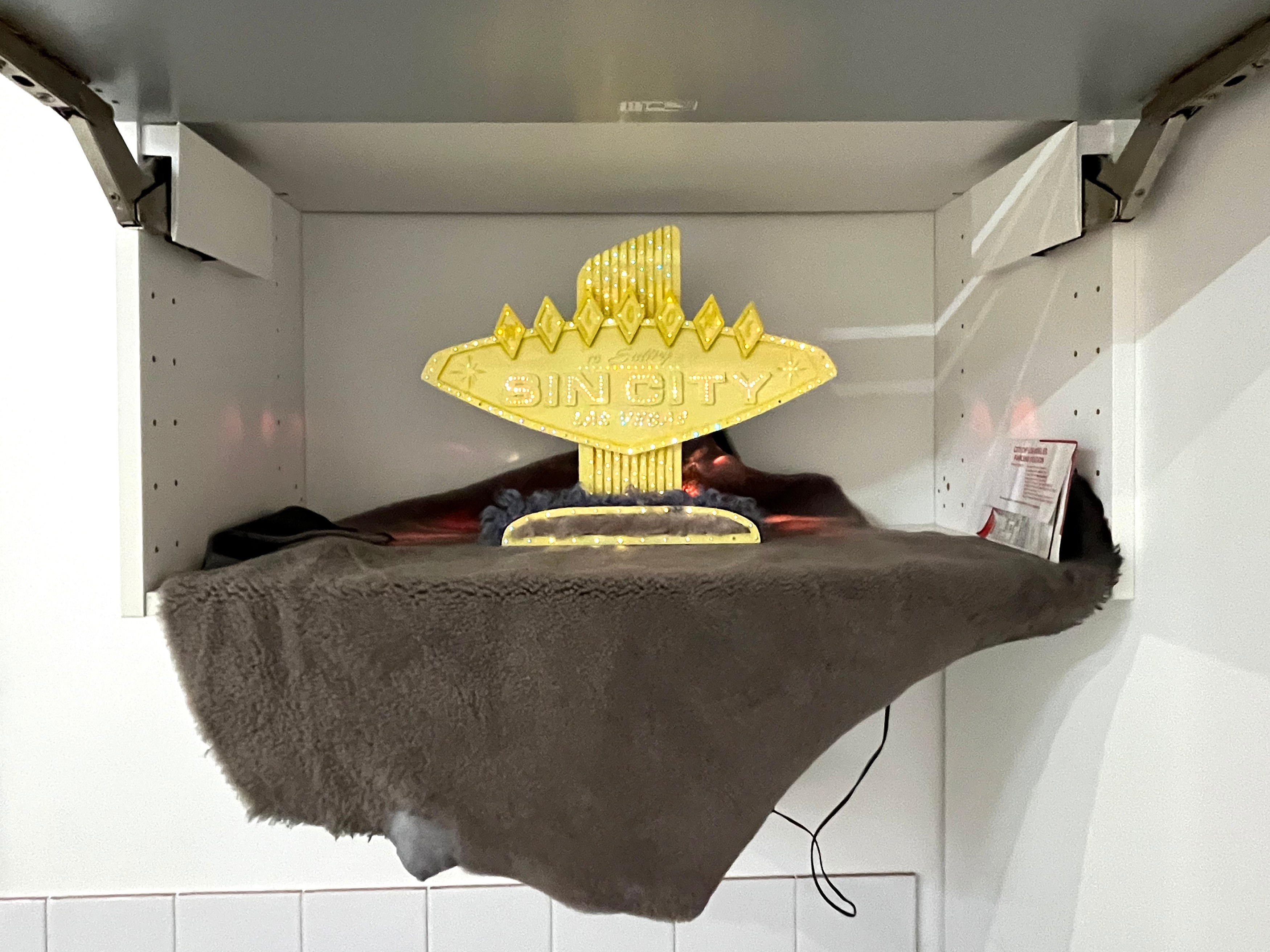 Marie Angeletti, Merlin Carpenter, DeSe Escobar, Peter Fischli, Kim Gordon, Richard Hawkins, Jacqueline Humphries, Morag Keil, Jutta Koether, Marc Kokopeli, Klara Lidén, Albert Oehlen, Yair Oelbaum, Richard Prince, Josephine Pryde, Christopher Kulendran Thomas, SoiL Thornton, John Waters, image 60 of 64