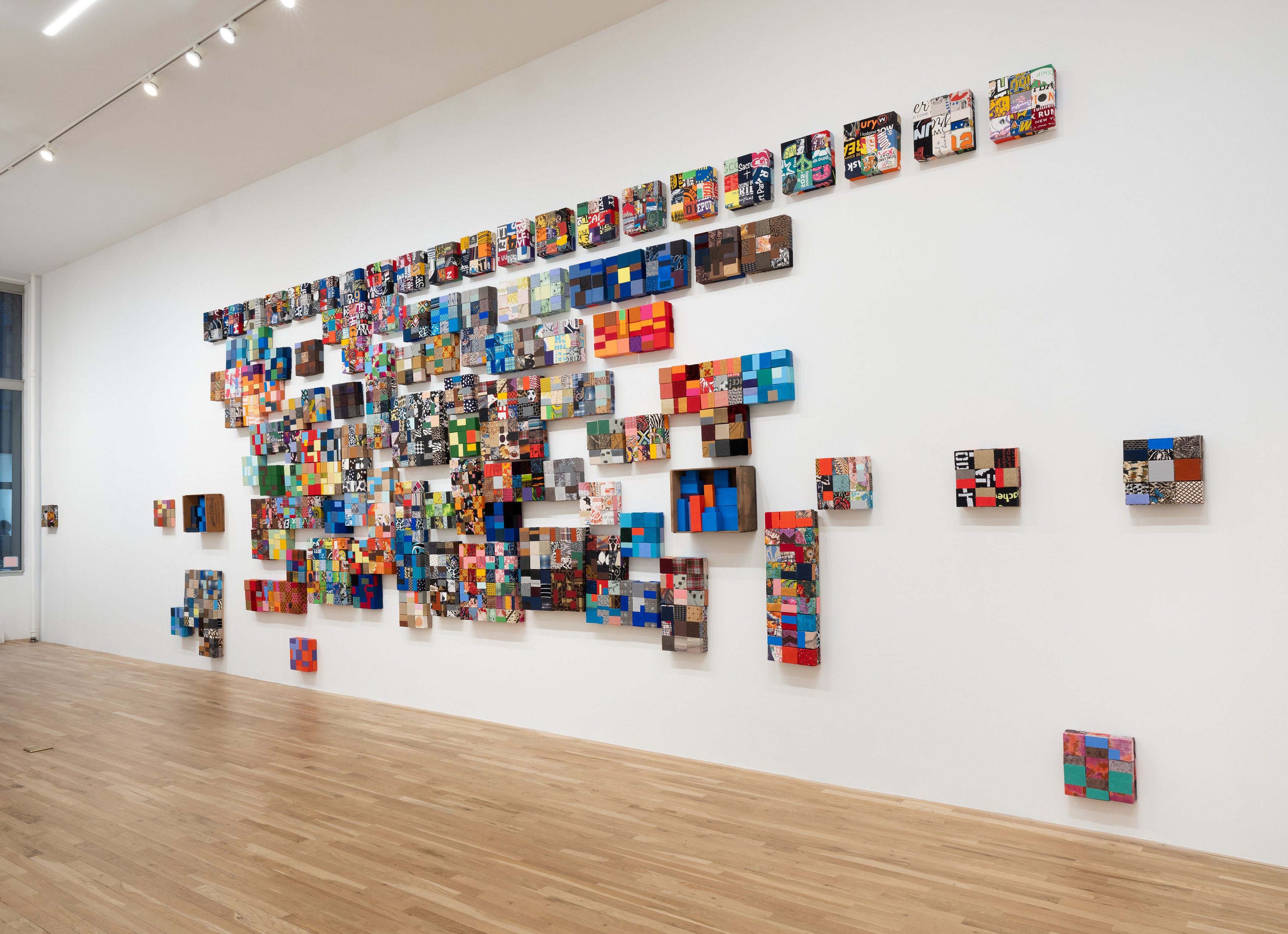 Nancy Shaver, Bus Stop at Derek Eller Gallery, photo 5