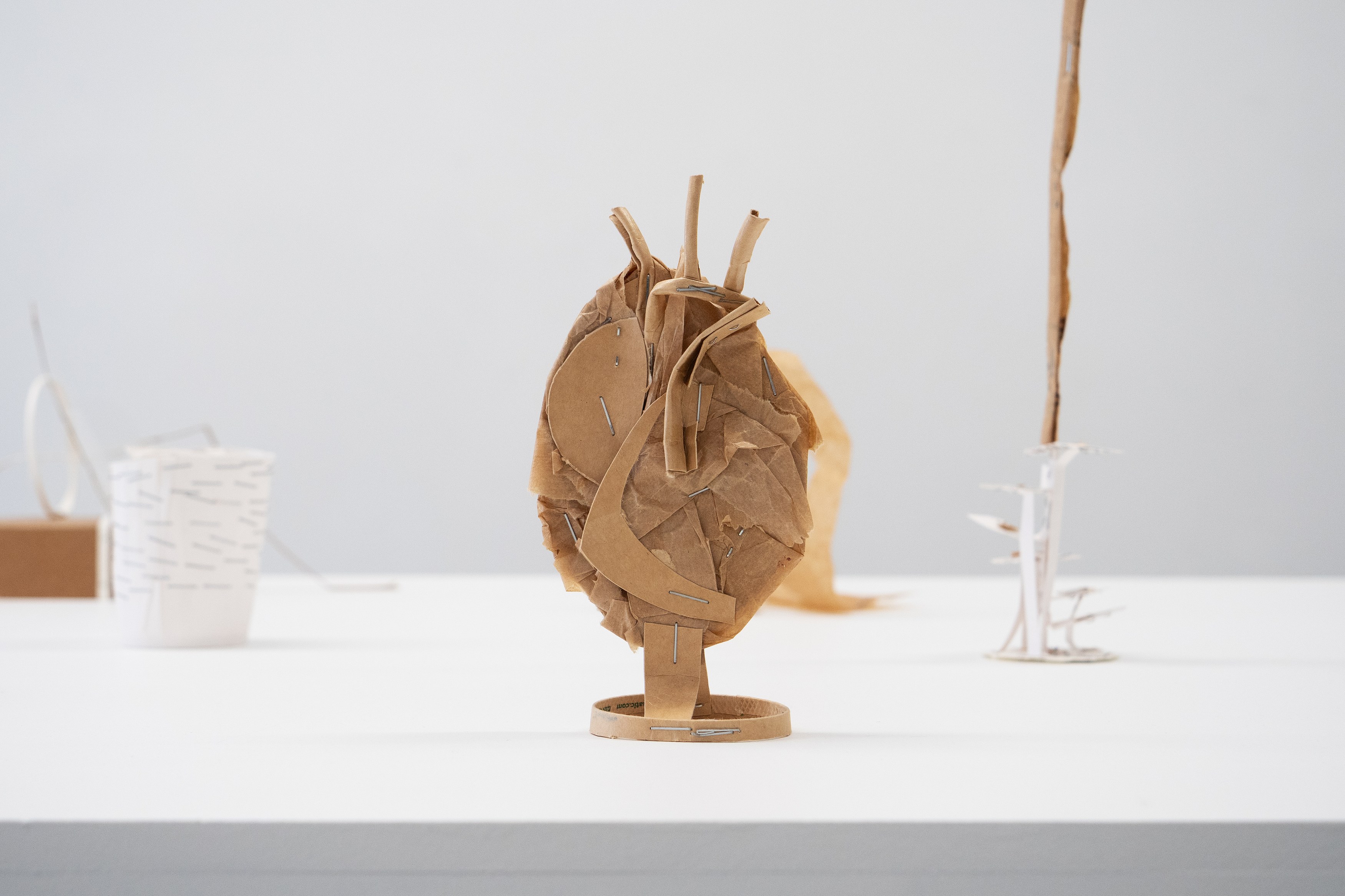 Thomas Swinkels, Cup Sculptures at Stooge Fine Arts, photo 13