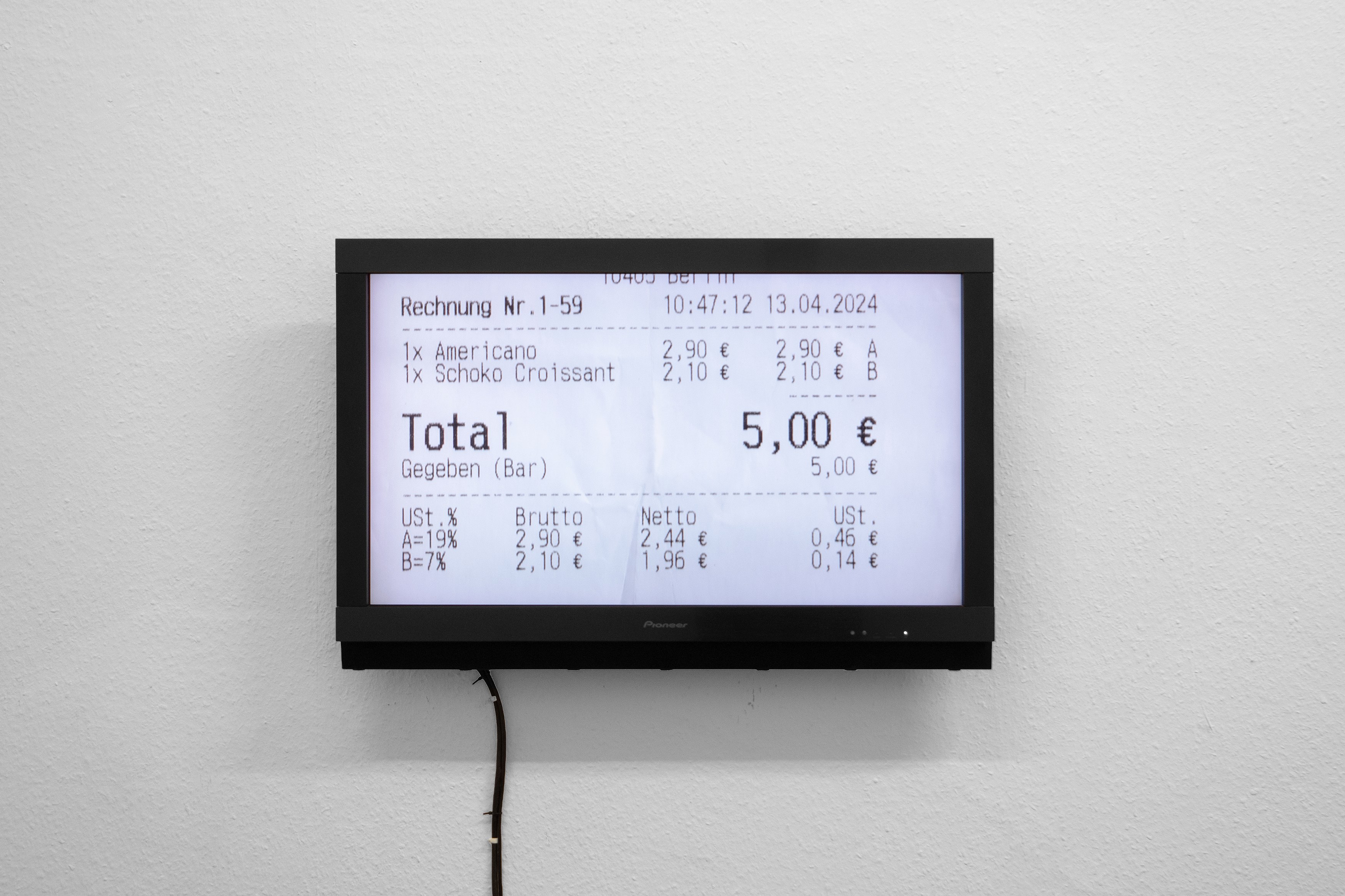 Thomas Swinkels, Cup Sculptures at Stooge Fine Arts, photo 19