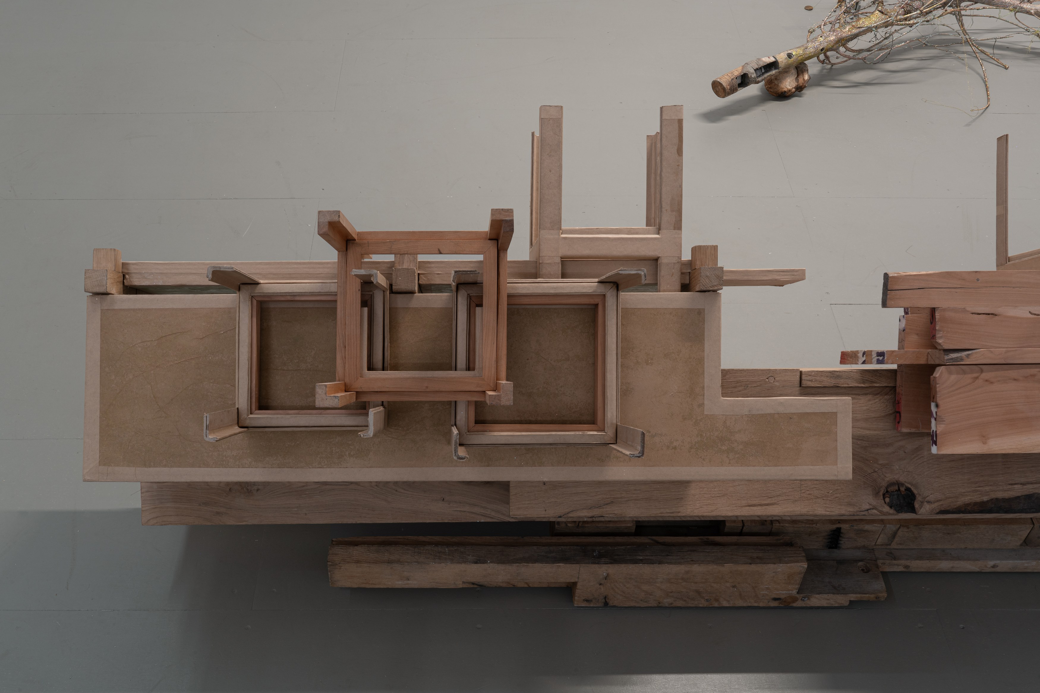 Installation view 7