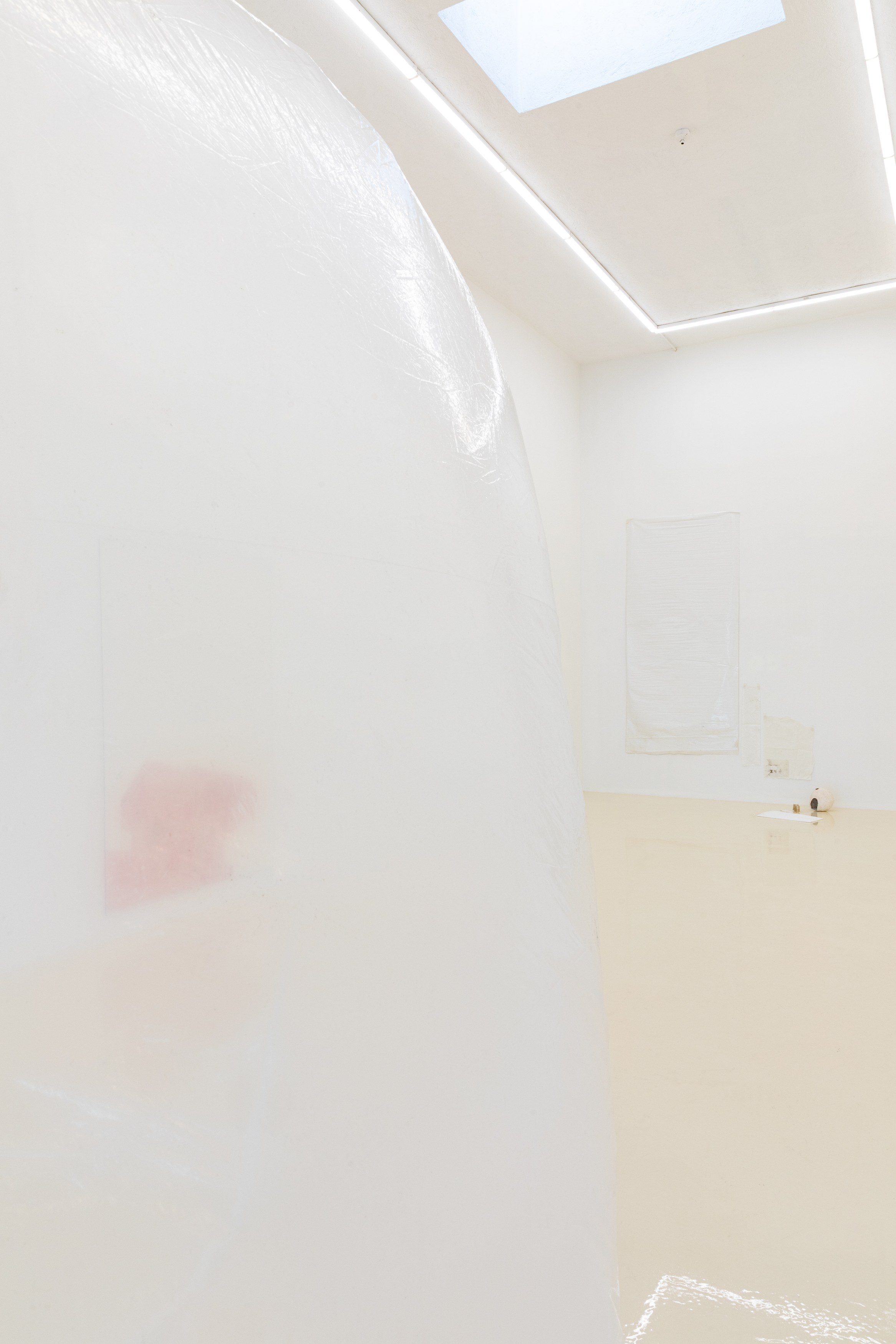 Ian Kiaer, health house at Chris Sharp Gallery, photo 4