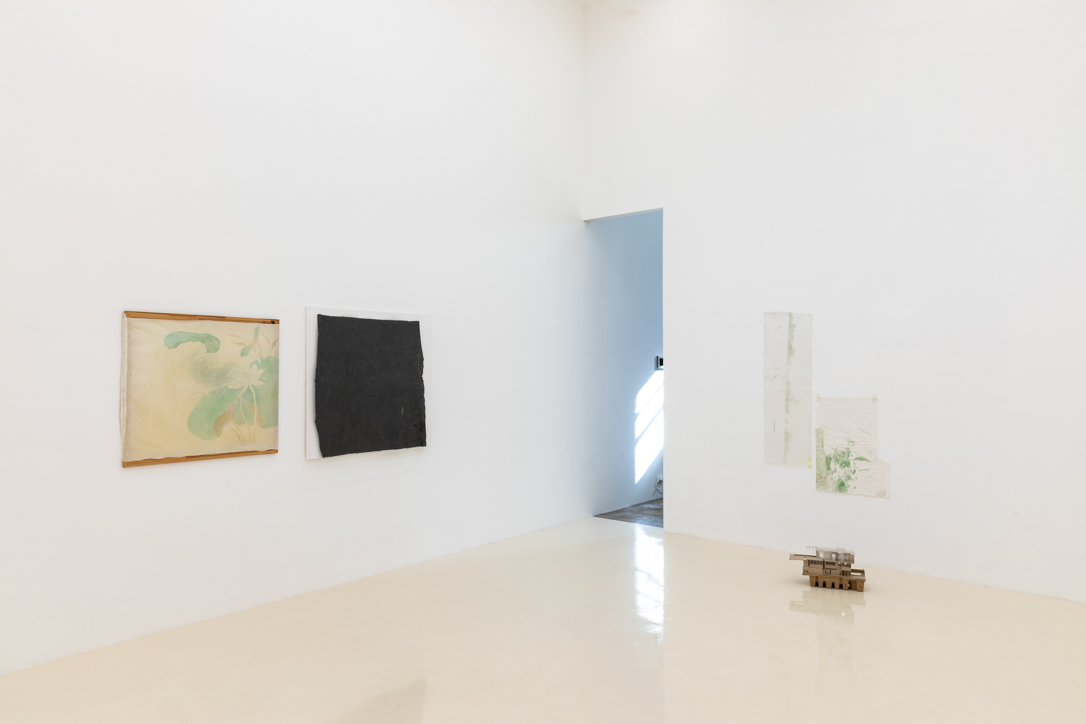 Ian Kiaer, health house at Chris Sharp Gallery, photo 21