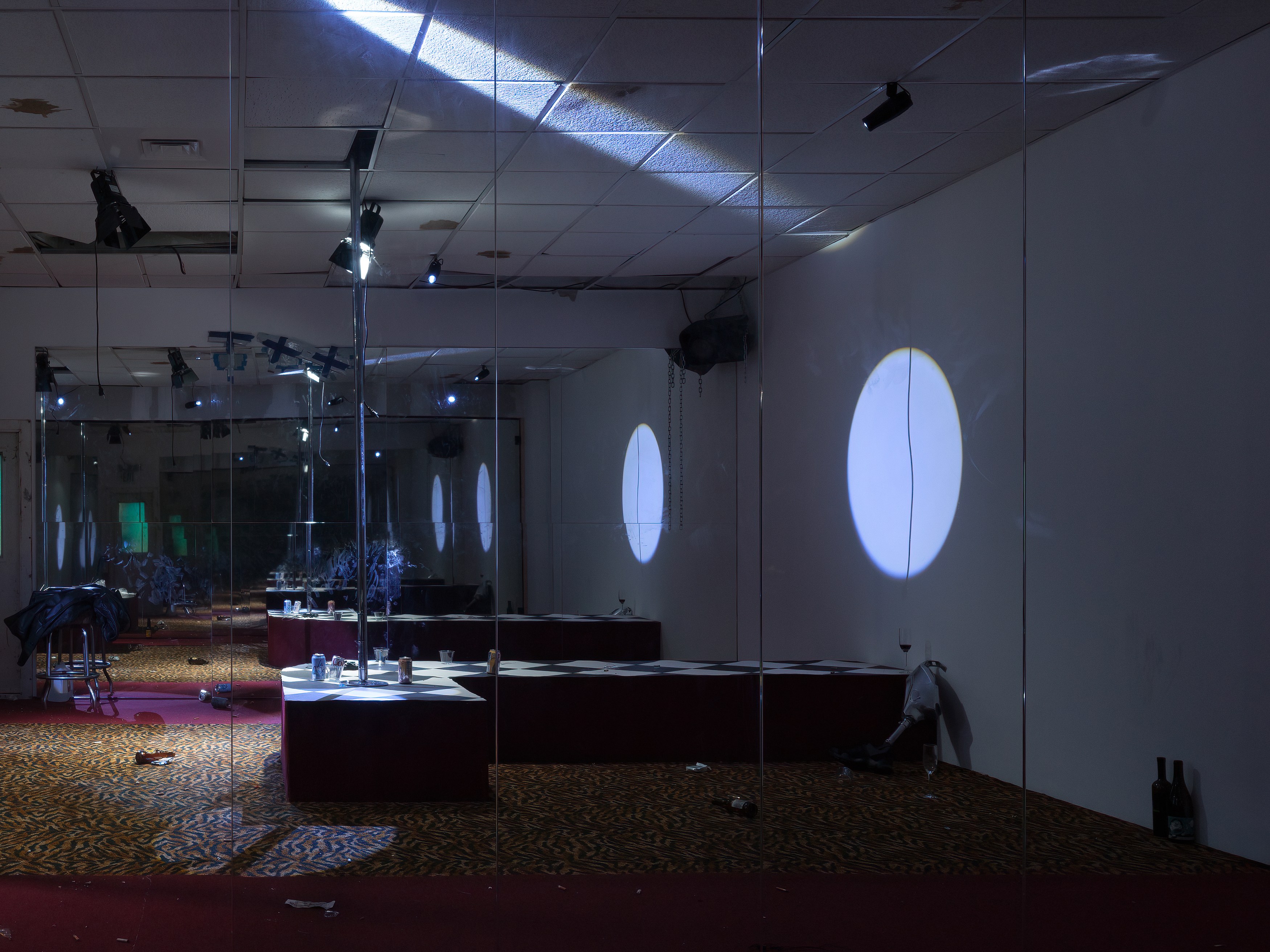Installation view 4