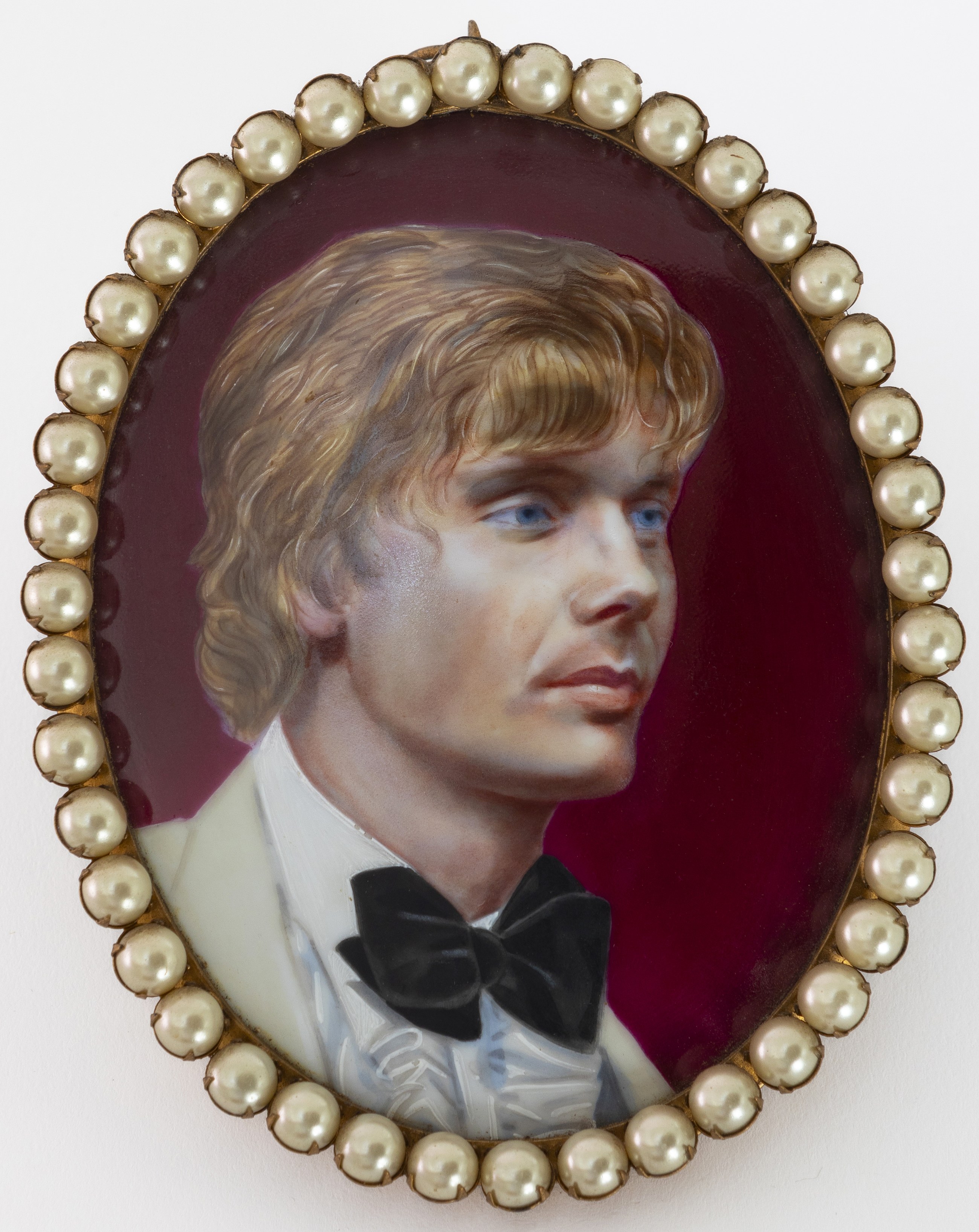 Kenneth Kendall, Friends, Acquaintances, and Idols at Moskowitz Bayse, photo 12