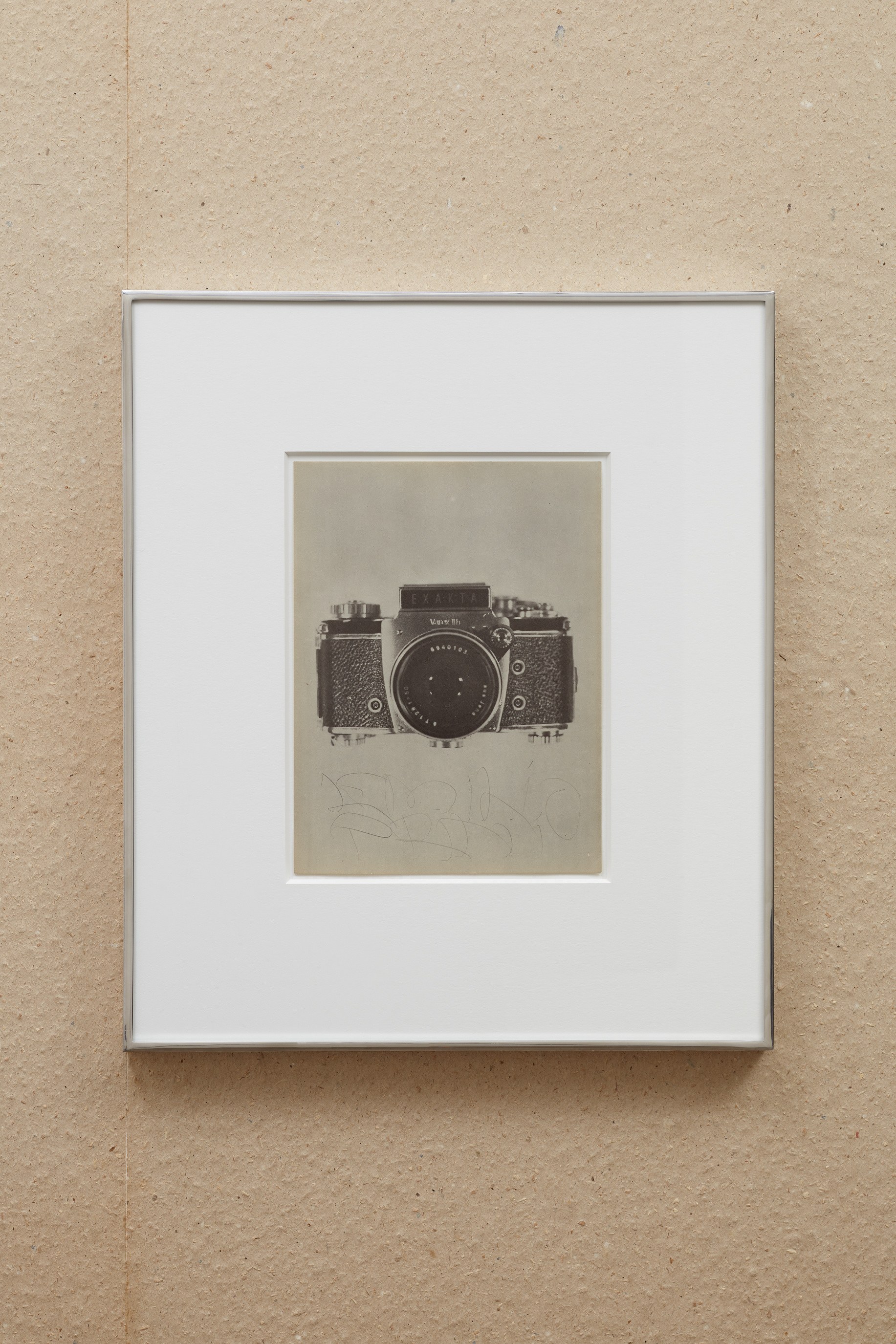 Christopher Williams, A 3 Hour Display of Standard East German Rauhfaser at The Village, photo 7