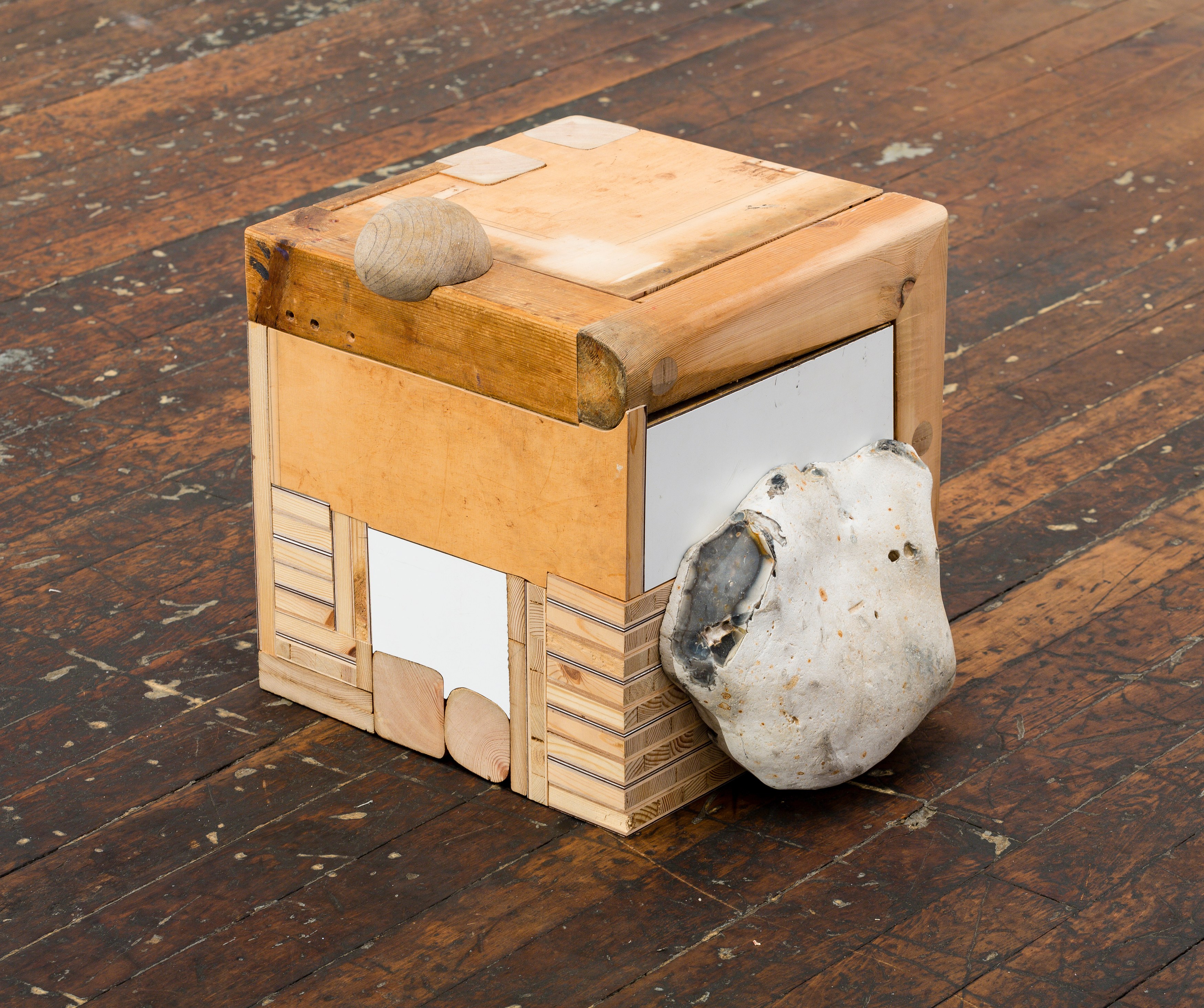 Lucy Skaer, Sentiment at Peter Freeman, photo 27